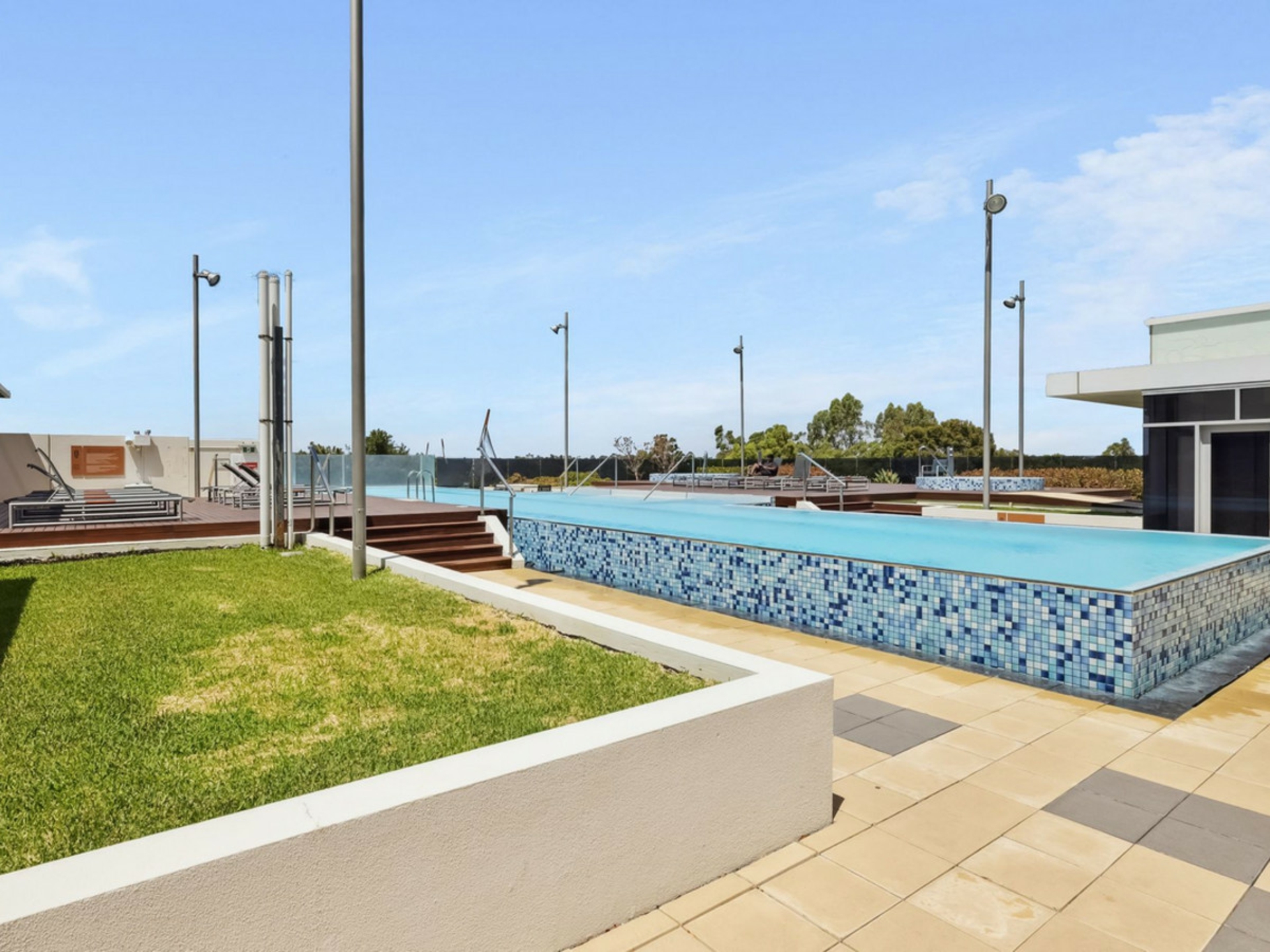 402/2 Moreau Parade, EAST PERTH