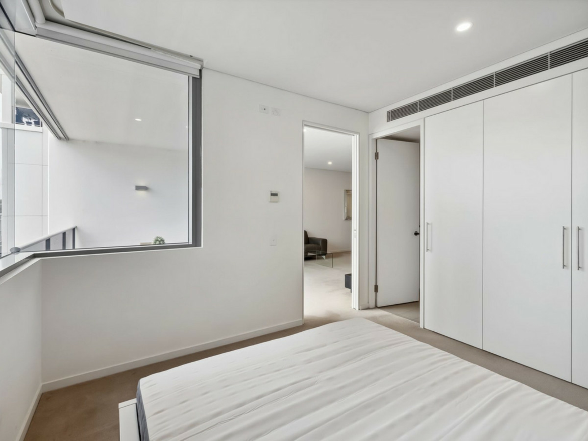 402/2 Moreau Parade, EAST PERTH