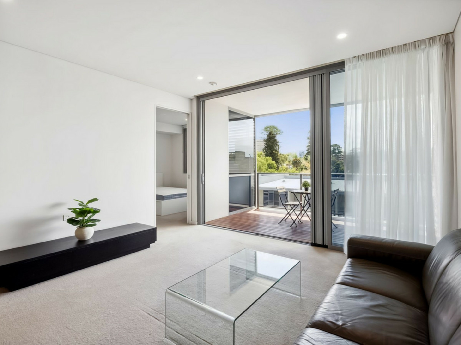 402/2 Moreau Parade, EAST PERTH