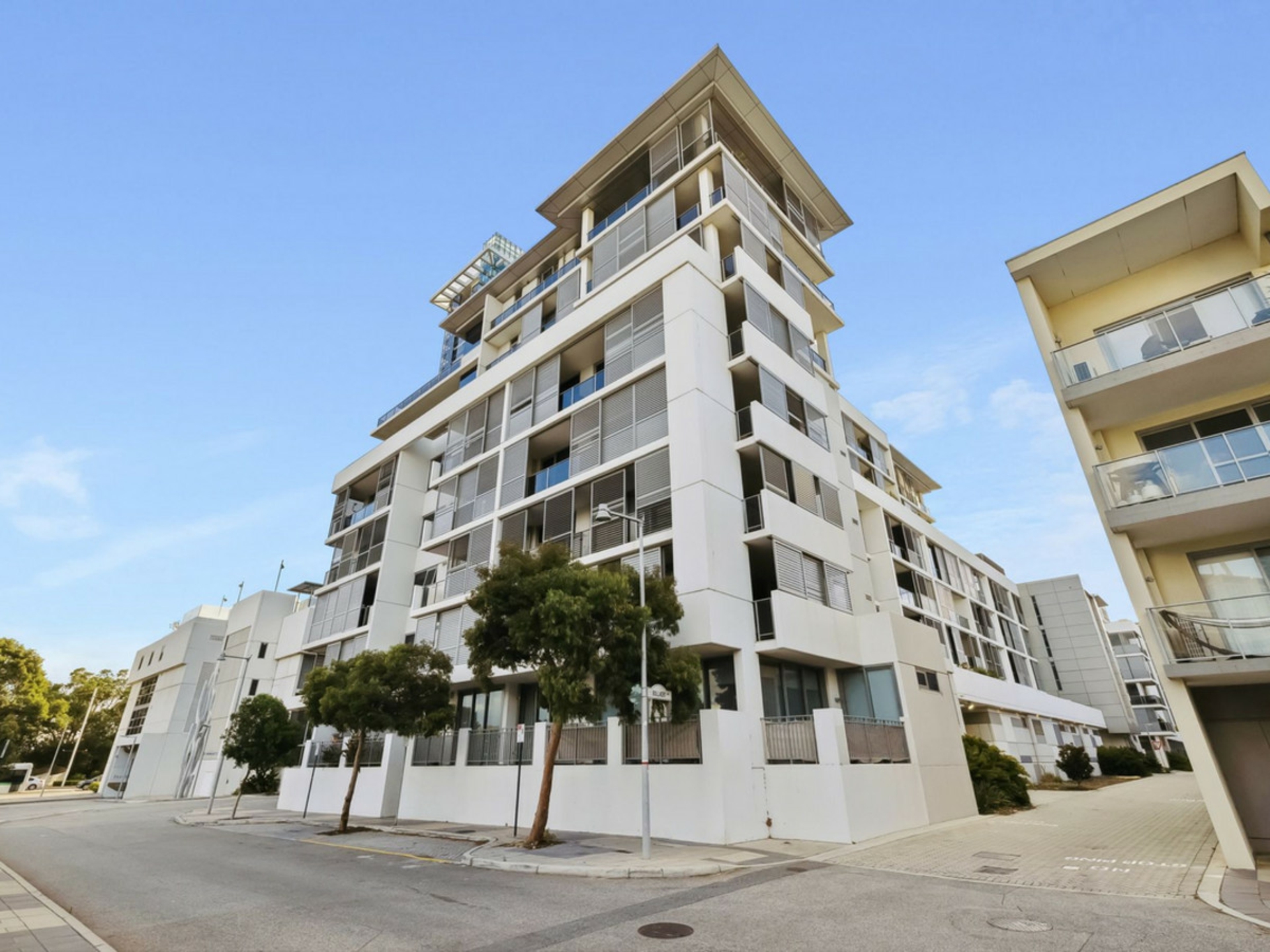 402/2 Moreau Parade, EAST PERTH