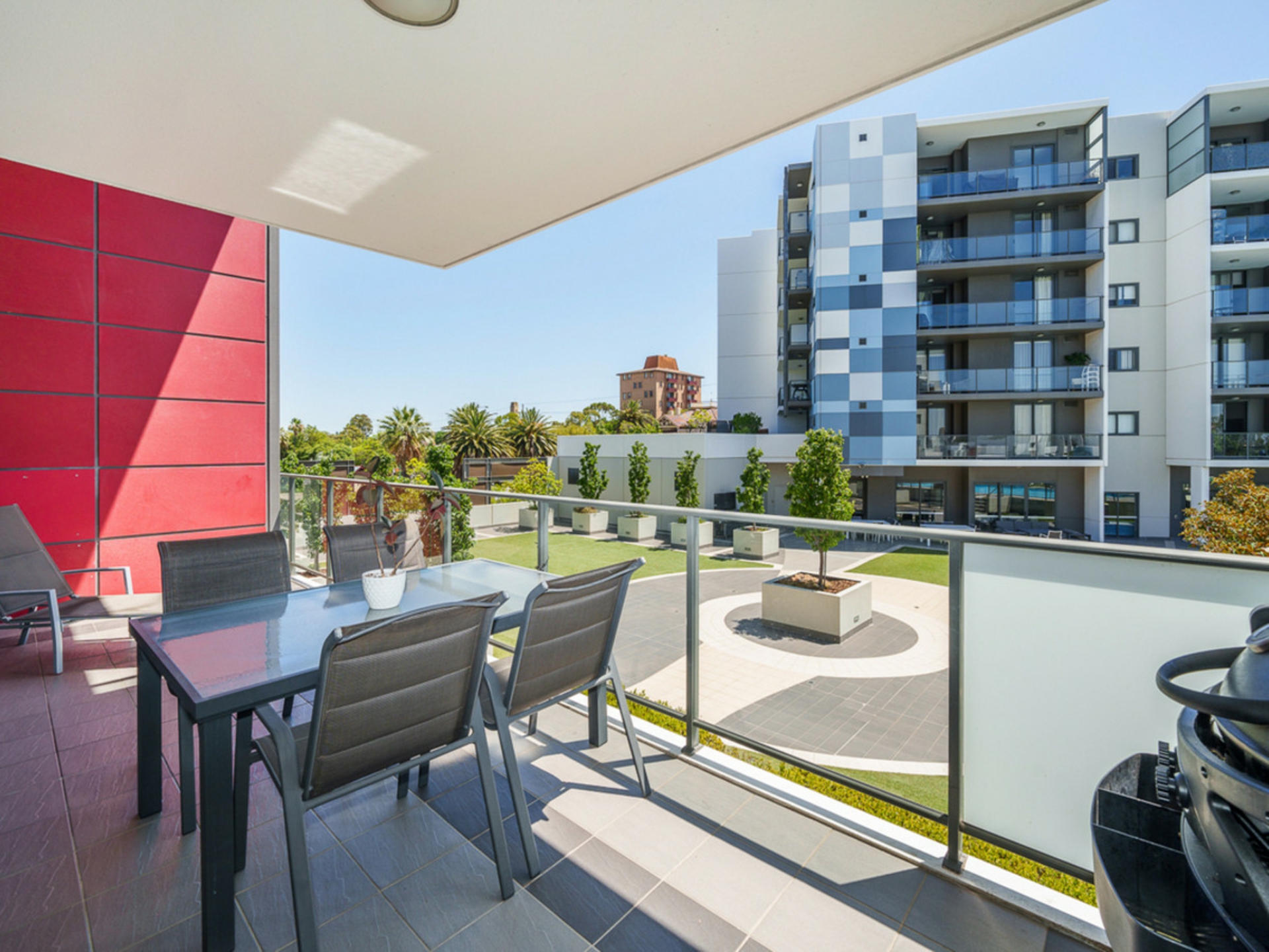 15/262 Lord Street, PERTH