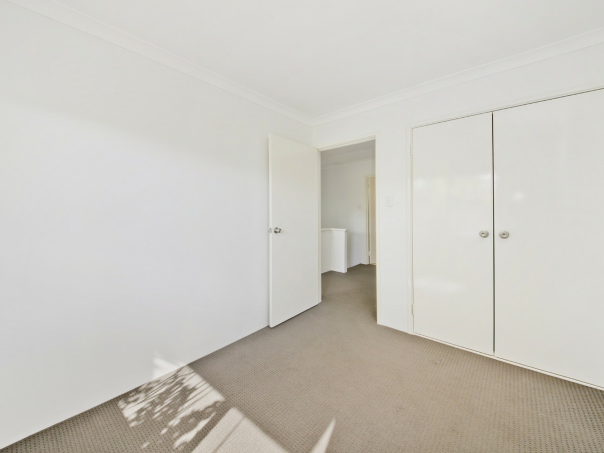 42/15 Jugan Street, MOUNT HAWTHORN