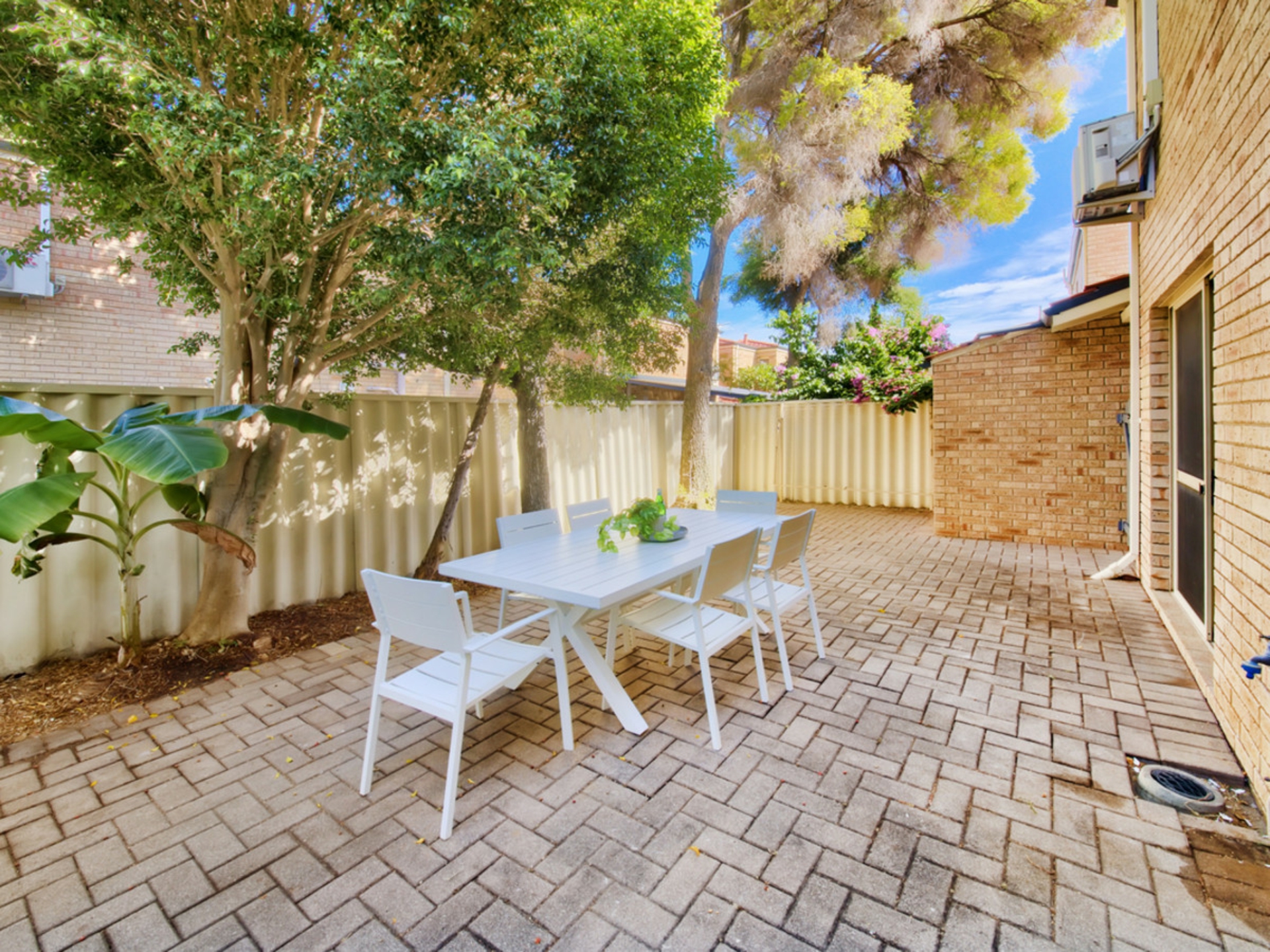 42/15 Jugan Street, MOUNT HAWTHORN