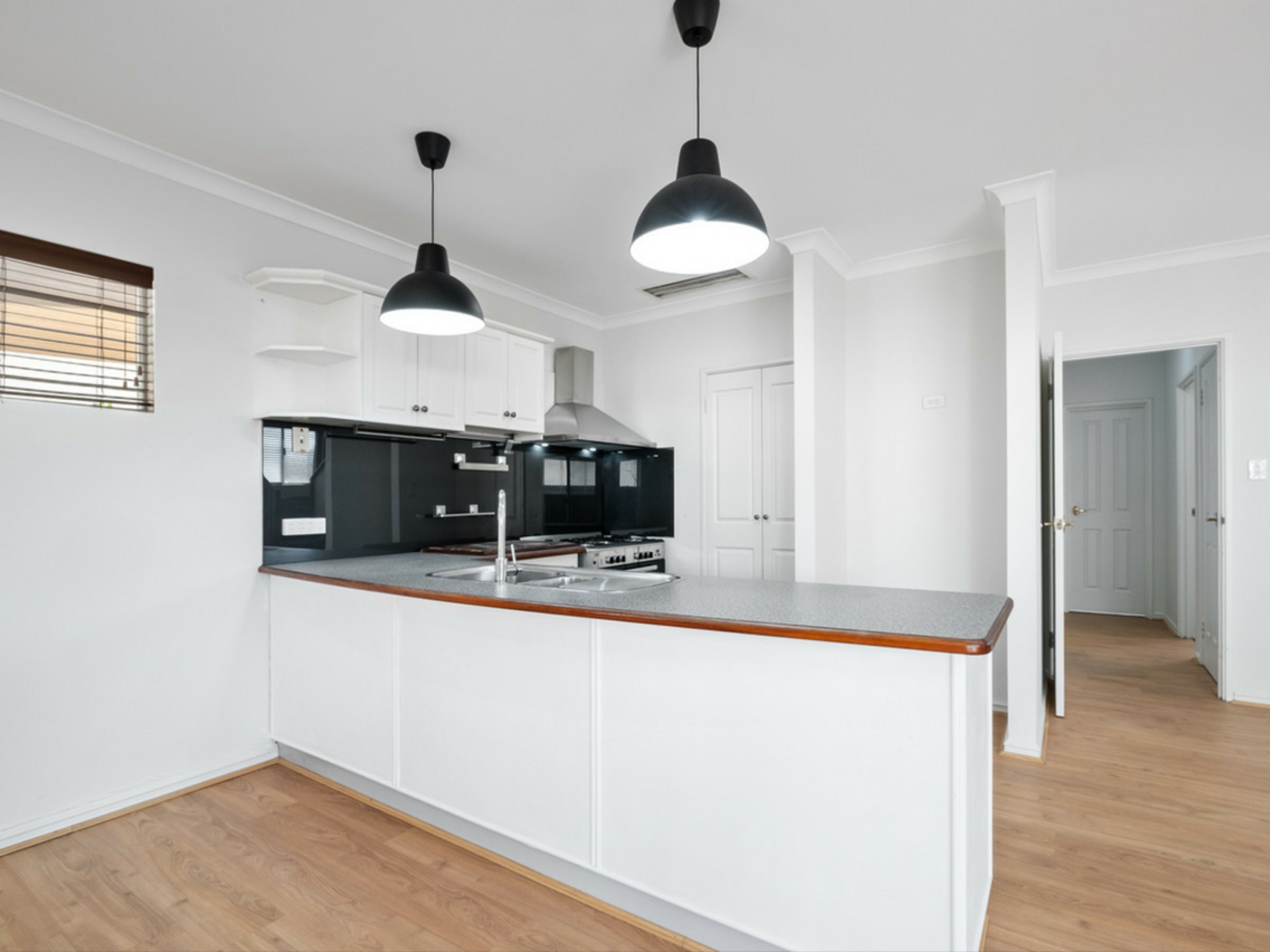 72A Whatley Crescent, MOUNT LAWLEY