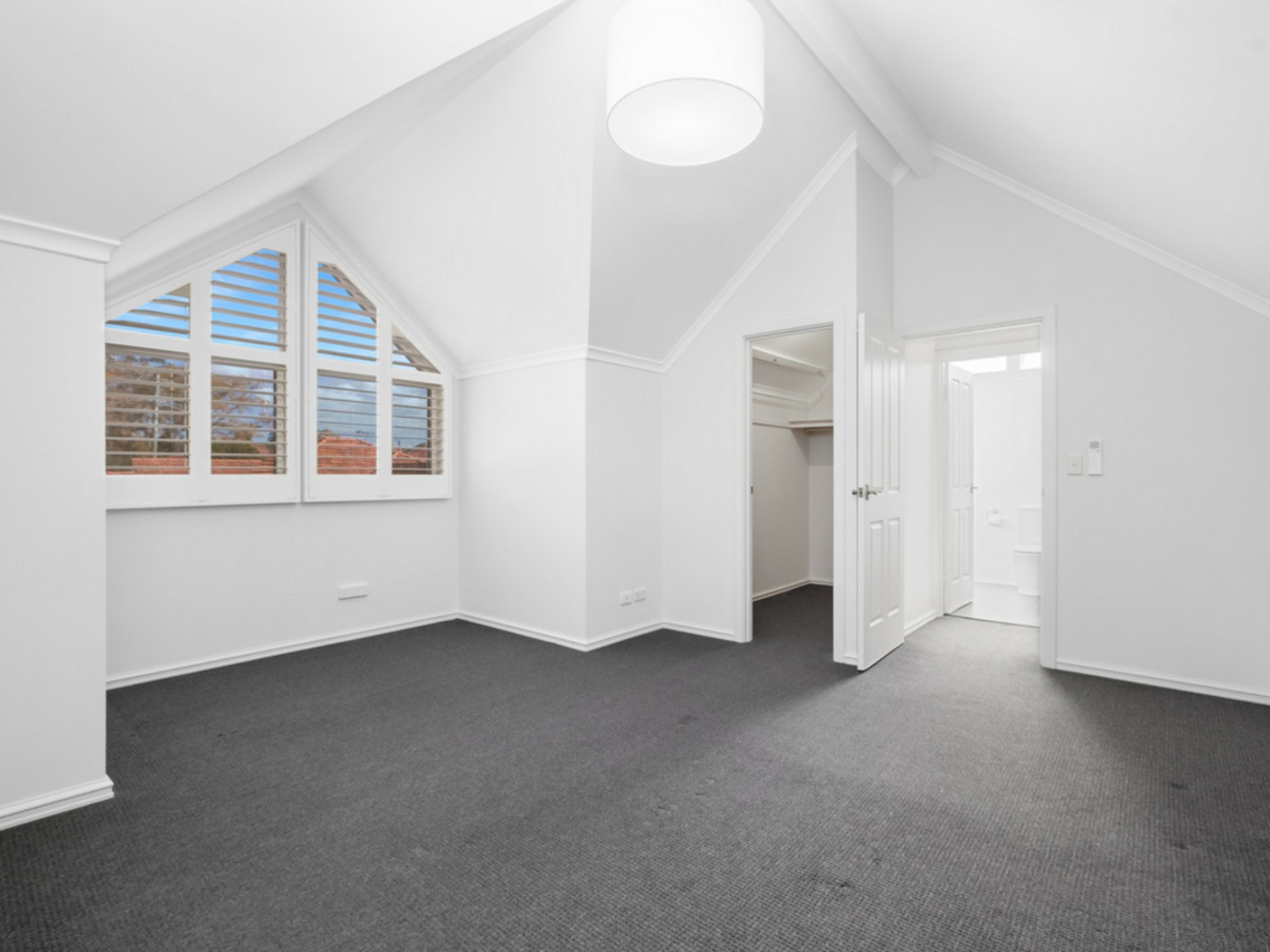 72A Whatley Crescent, MOUNT LAWLEY