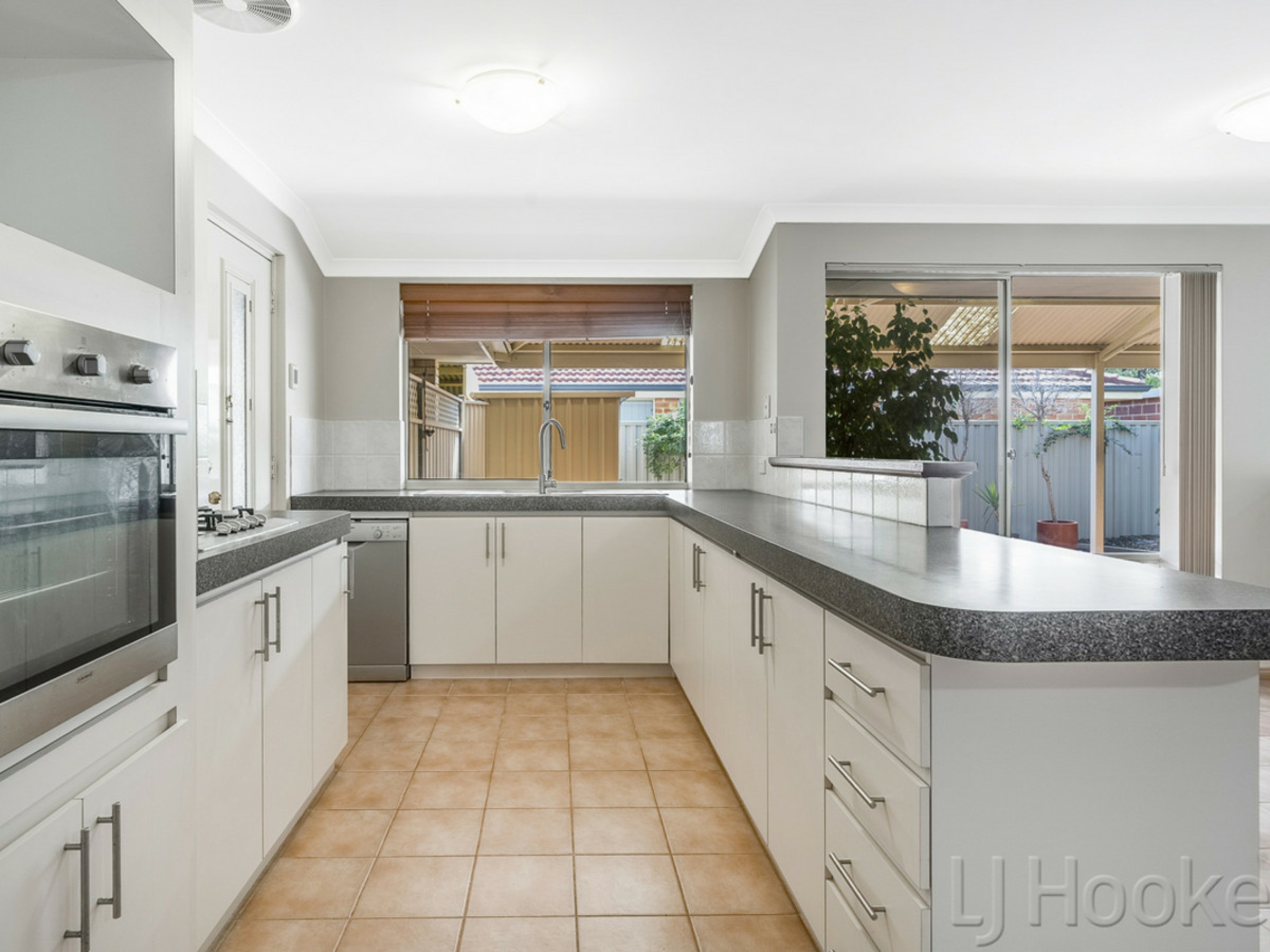 55 Lydiard Retreat, CANNING VALE