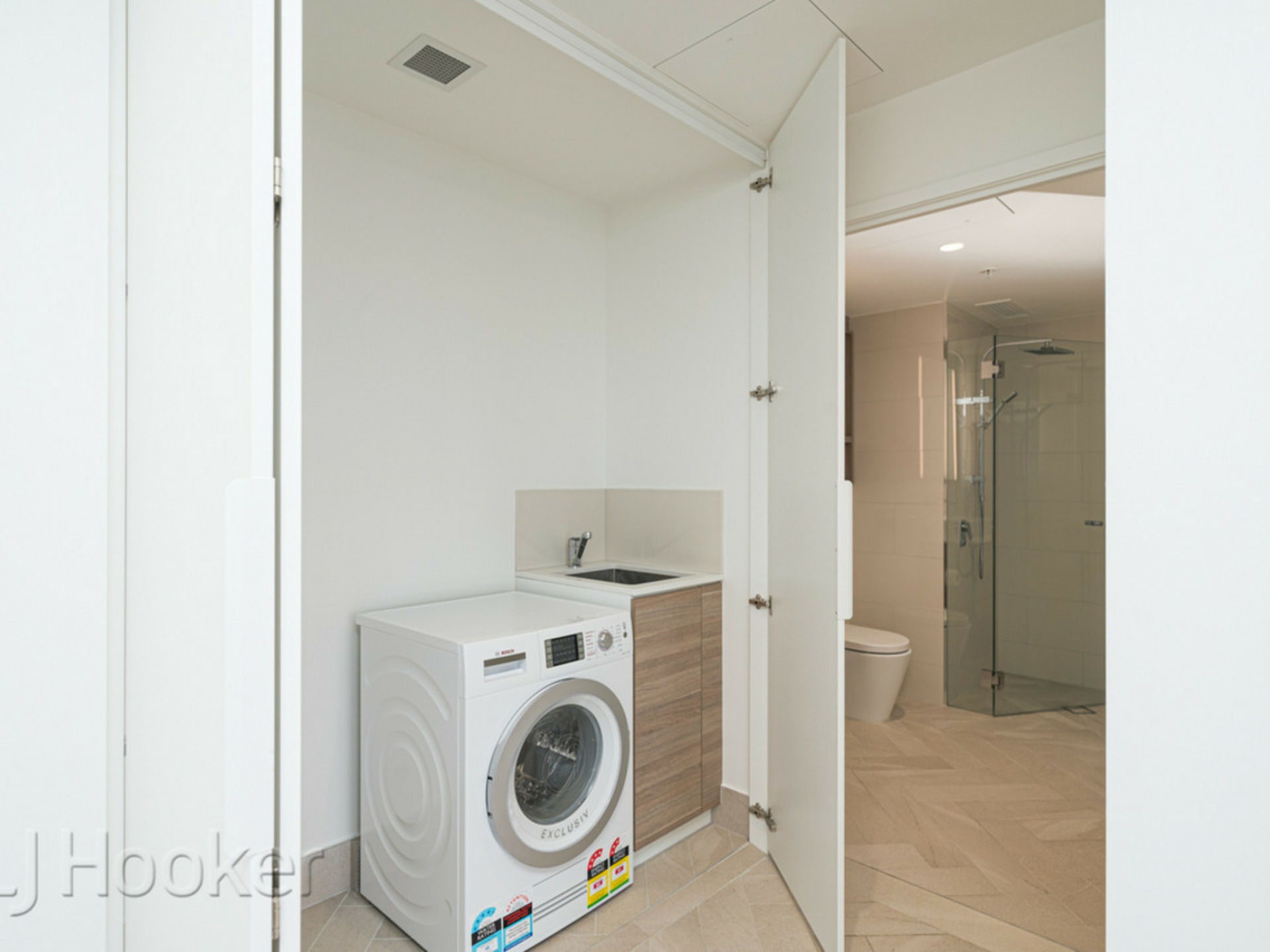 306/11 Barrack Square, PERTH