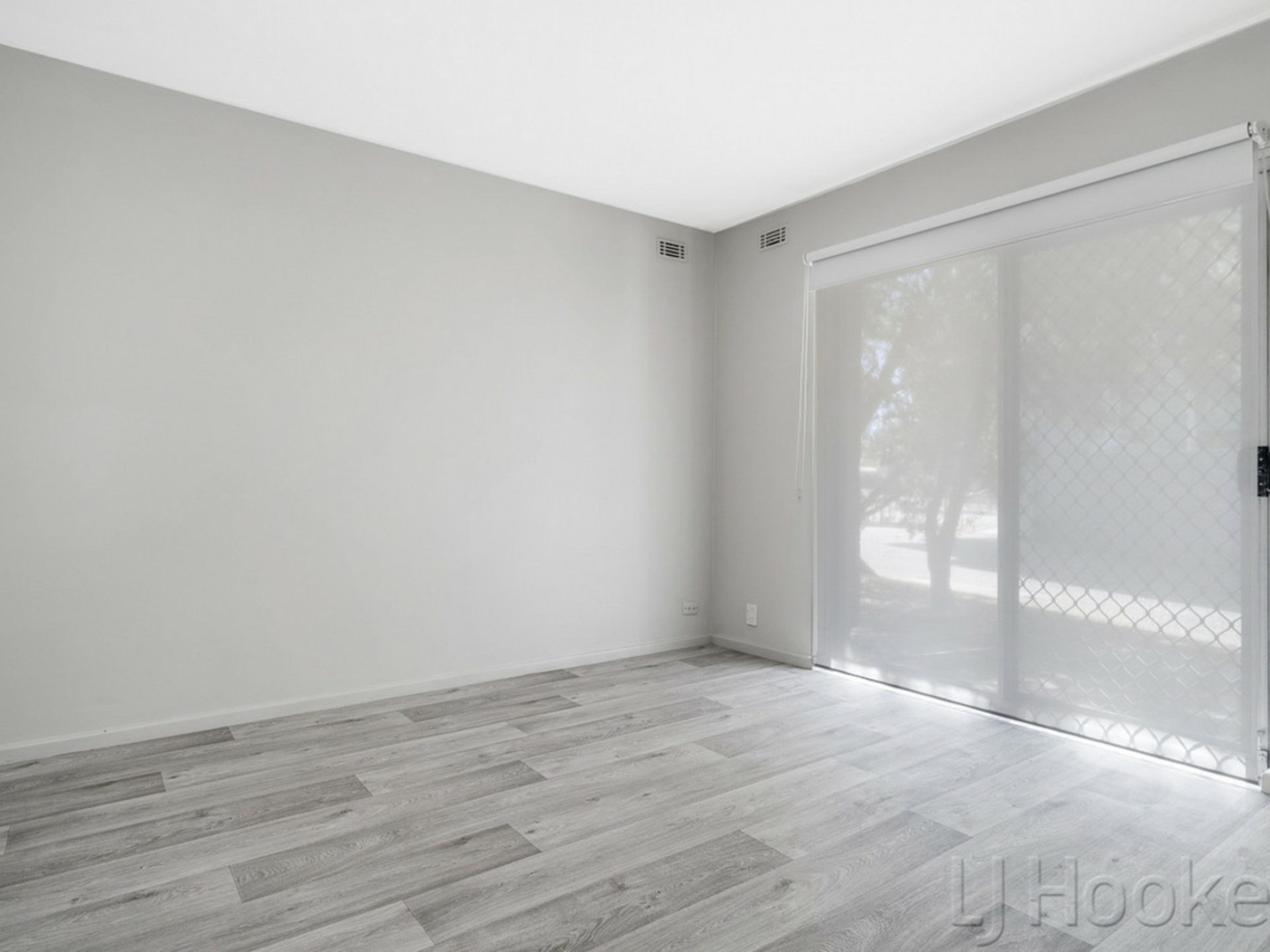 4/16 Cambridge Street, WEST LEEDERVILLE