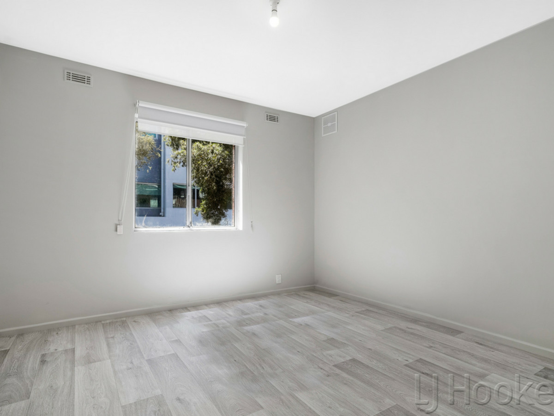 4/16 Cambridge Street, WEST LEEDERVILLE