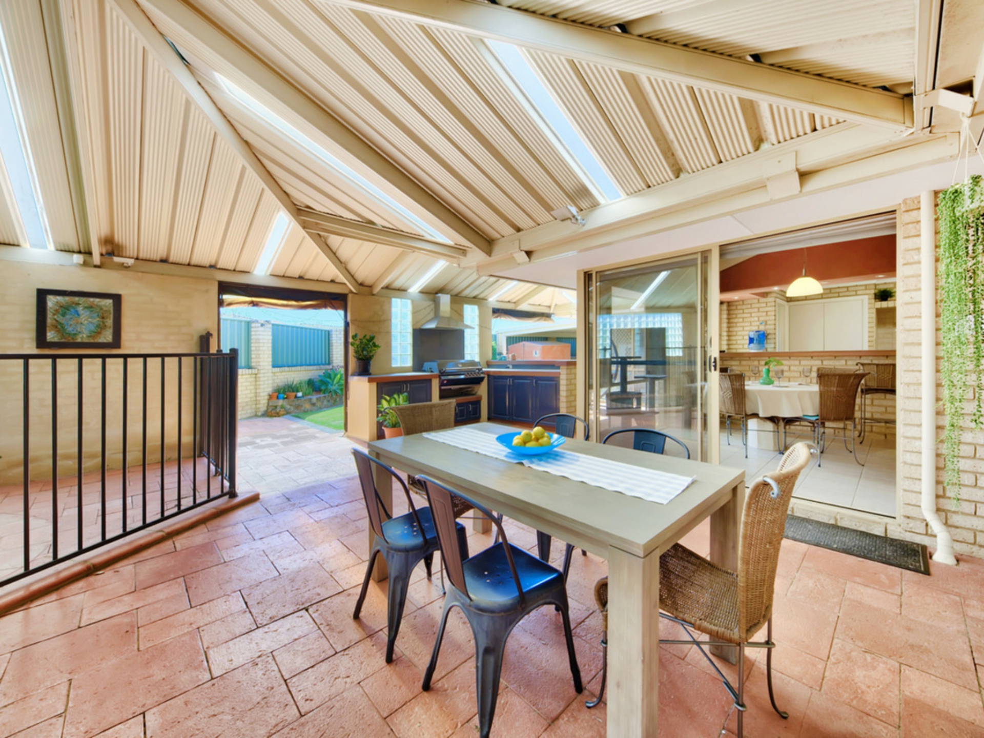 1 Fuchsia Close, DIANELLA