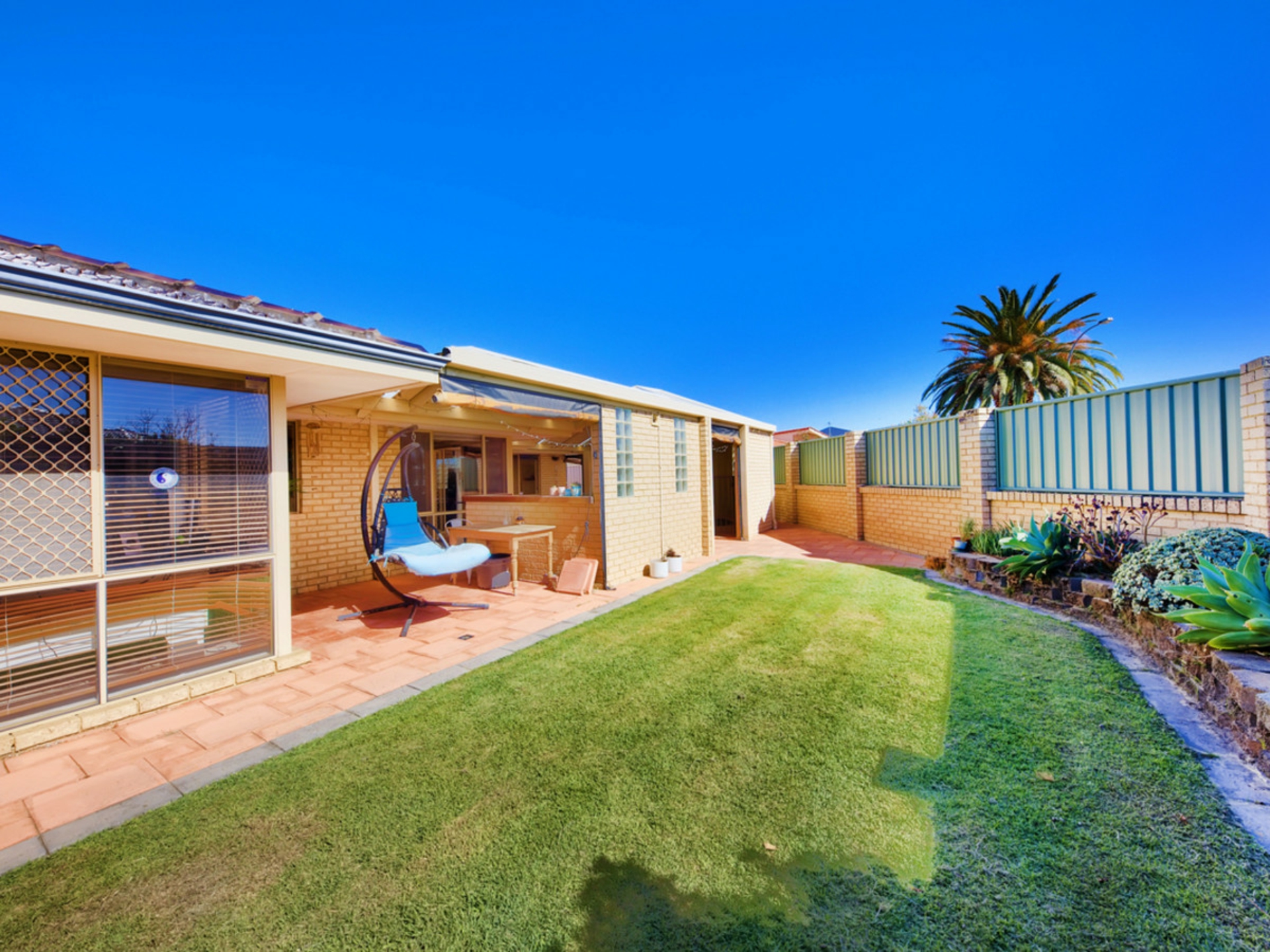 1 Fuchsia Close, DIANELLA