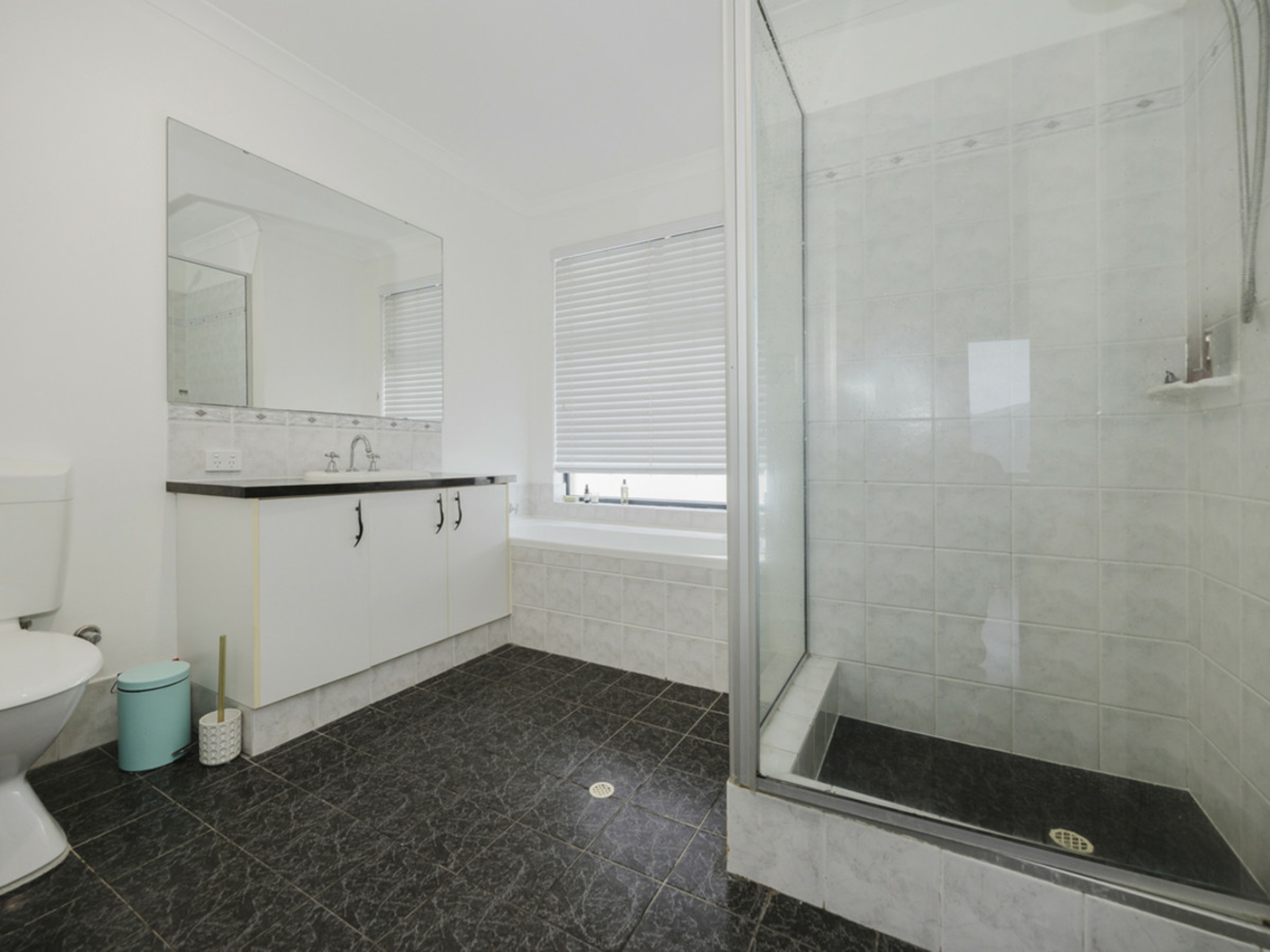 99 Anchorage Drive, MINDARIE