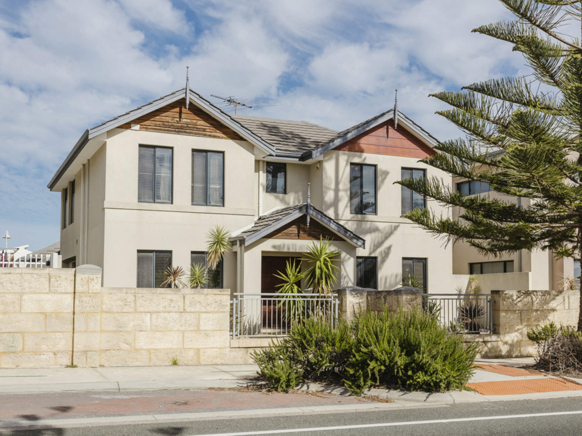 99 Anchorage Drive, MINDARIE