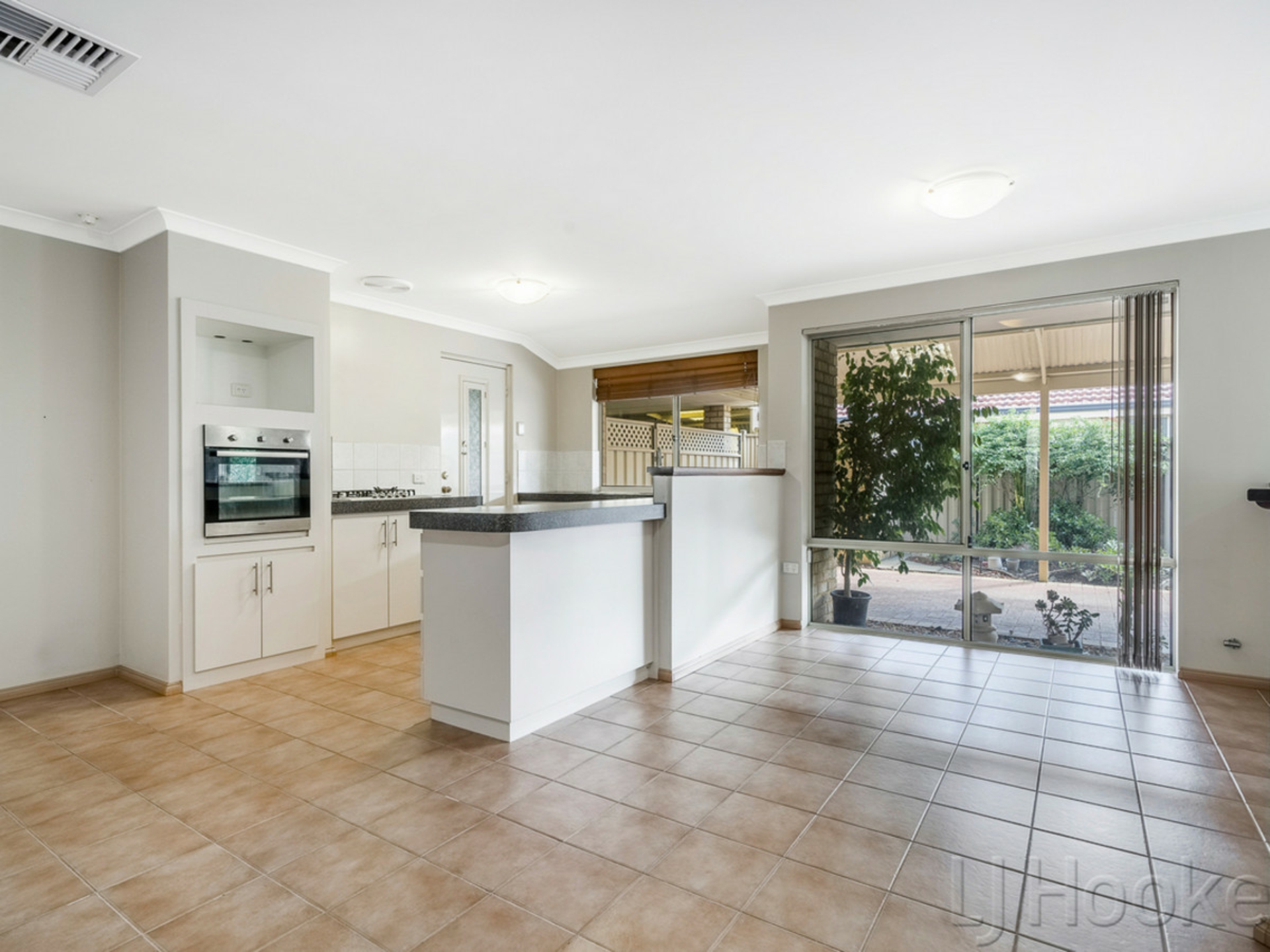 55 Lydiard Retreat, CANNING VALE