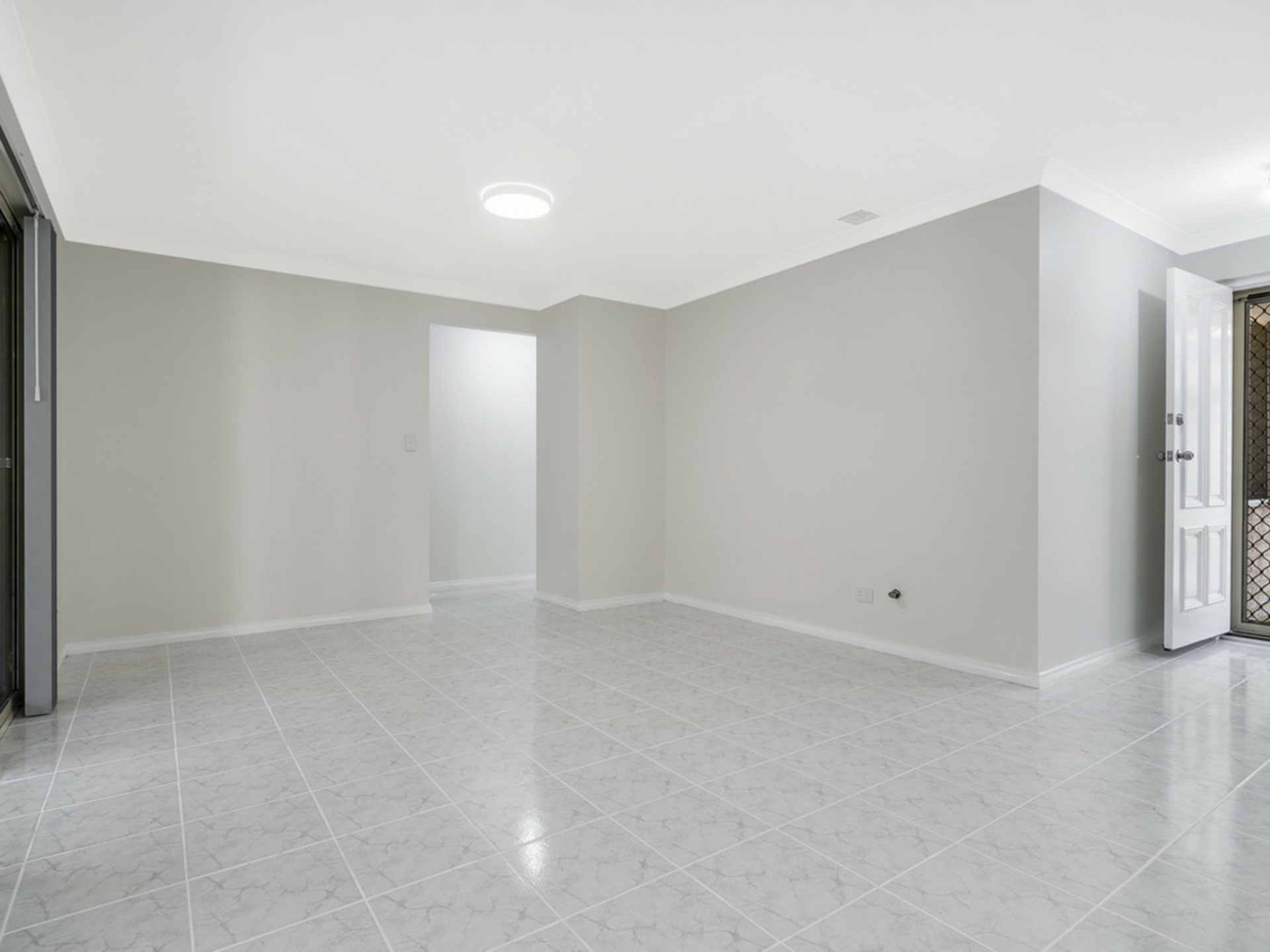 2/65 Spencer Avenue, YOKINE