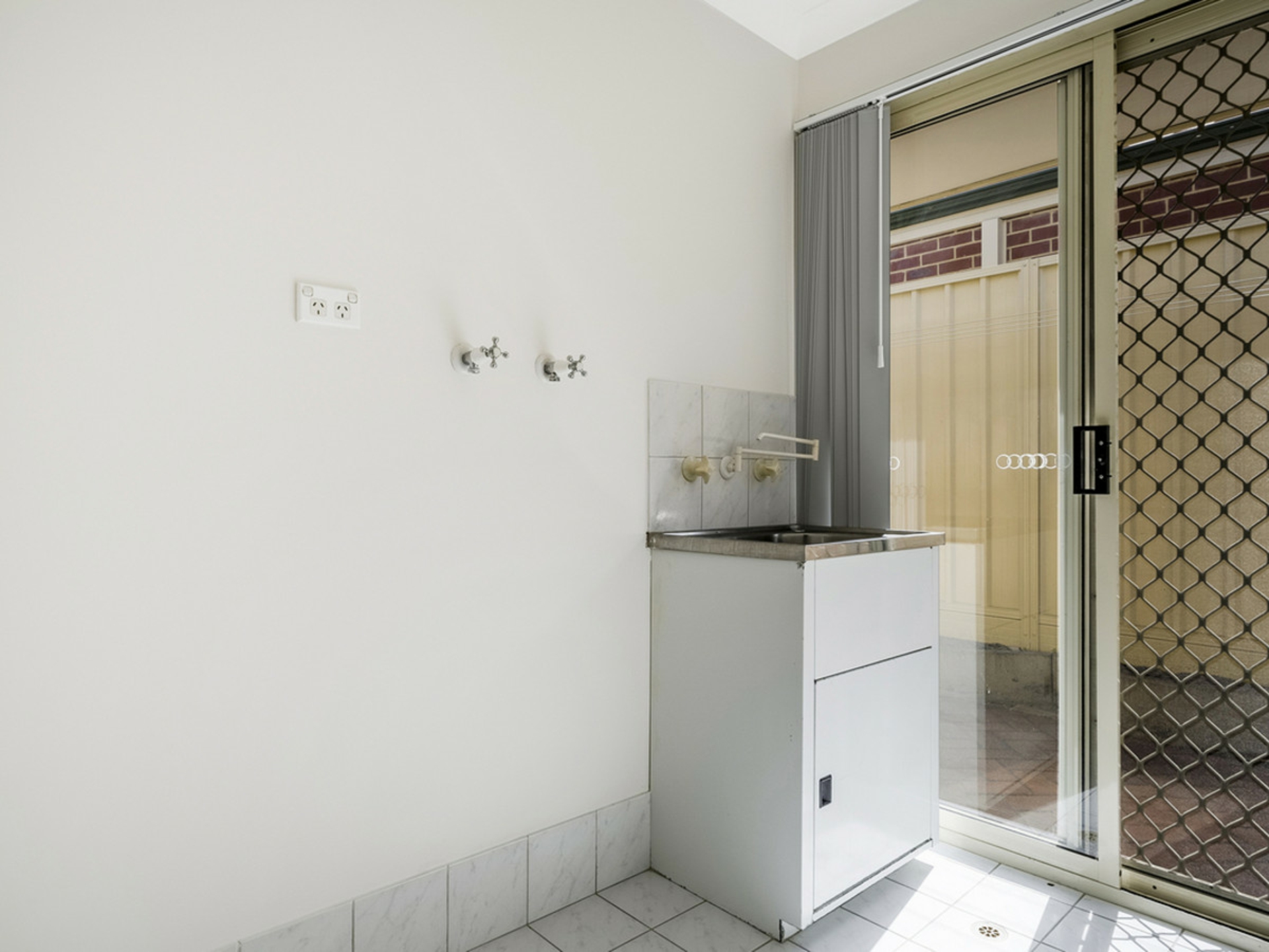 2/65 Spencer Avenue, YOKINE