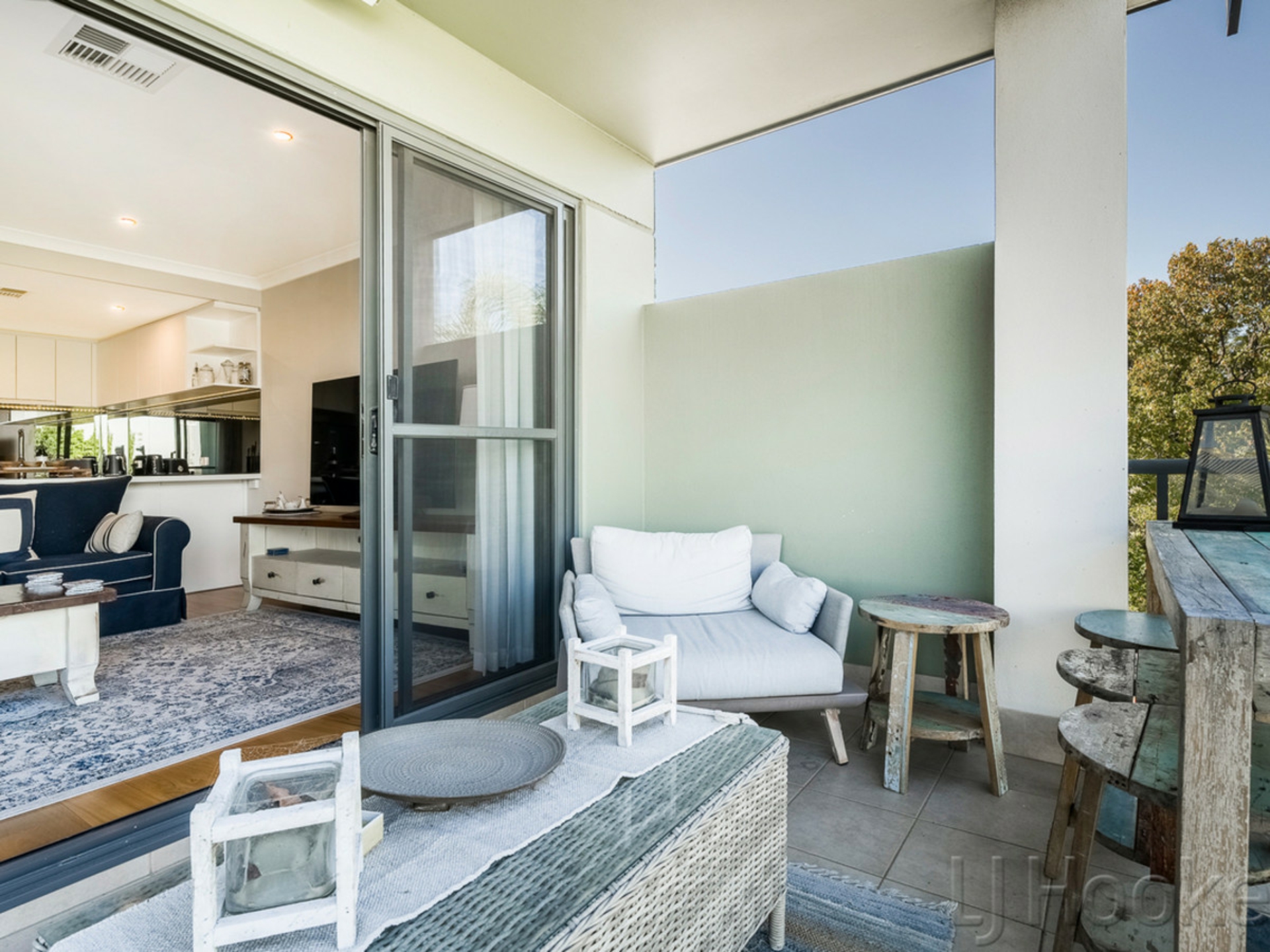 6/14 Waterloo Crescent, EAST PERTH