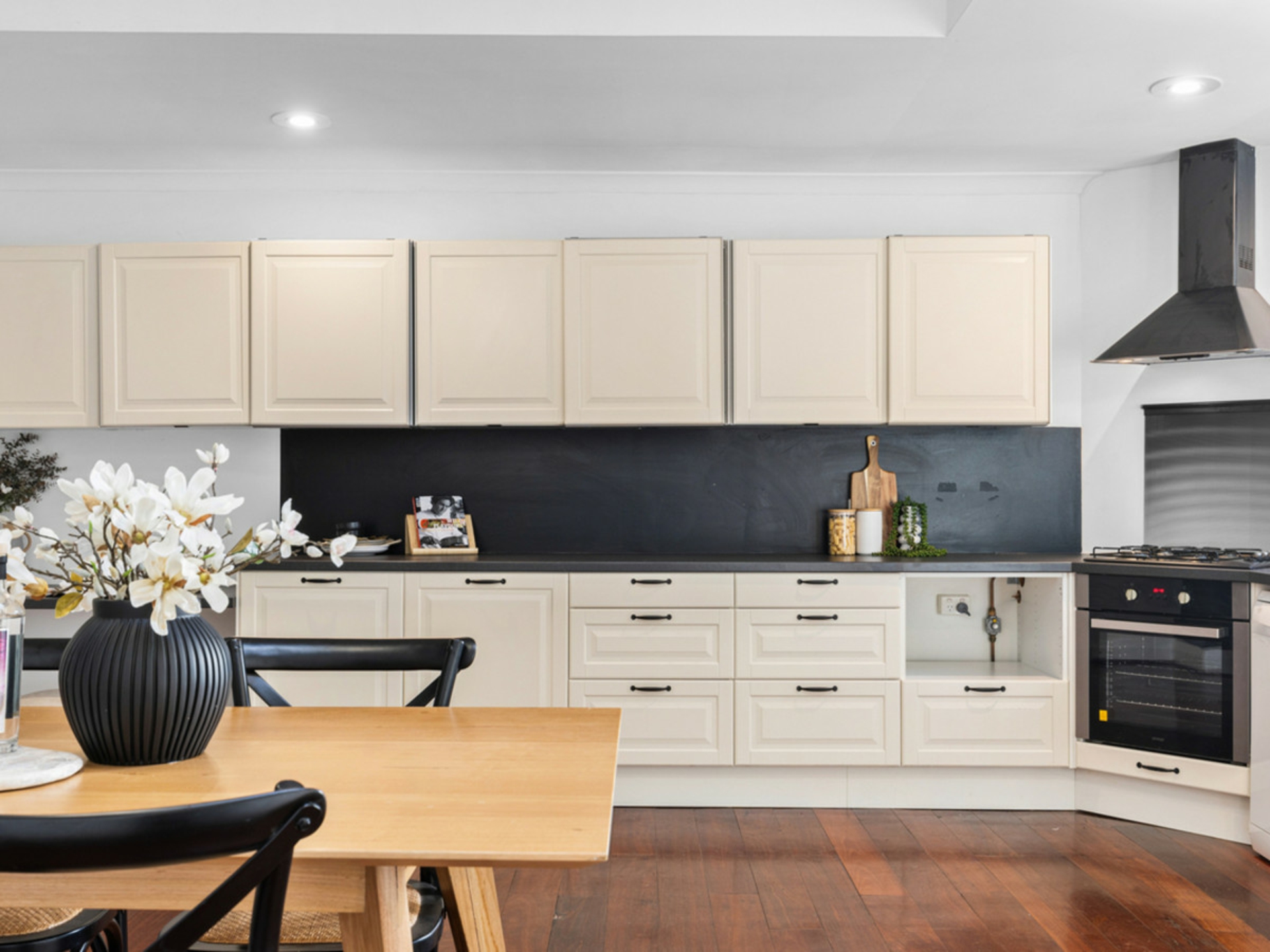 11 Roy Street, MOUNT LAWLEY