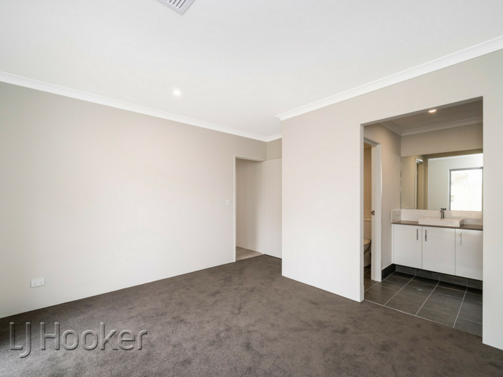 2/87 Fitzroy Road, RIVERVALE