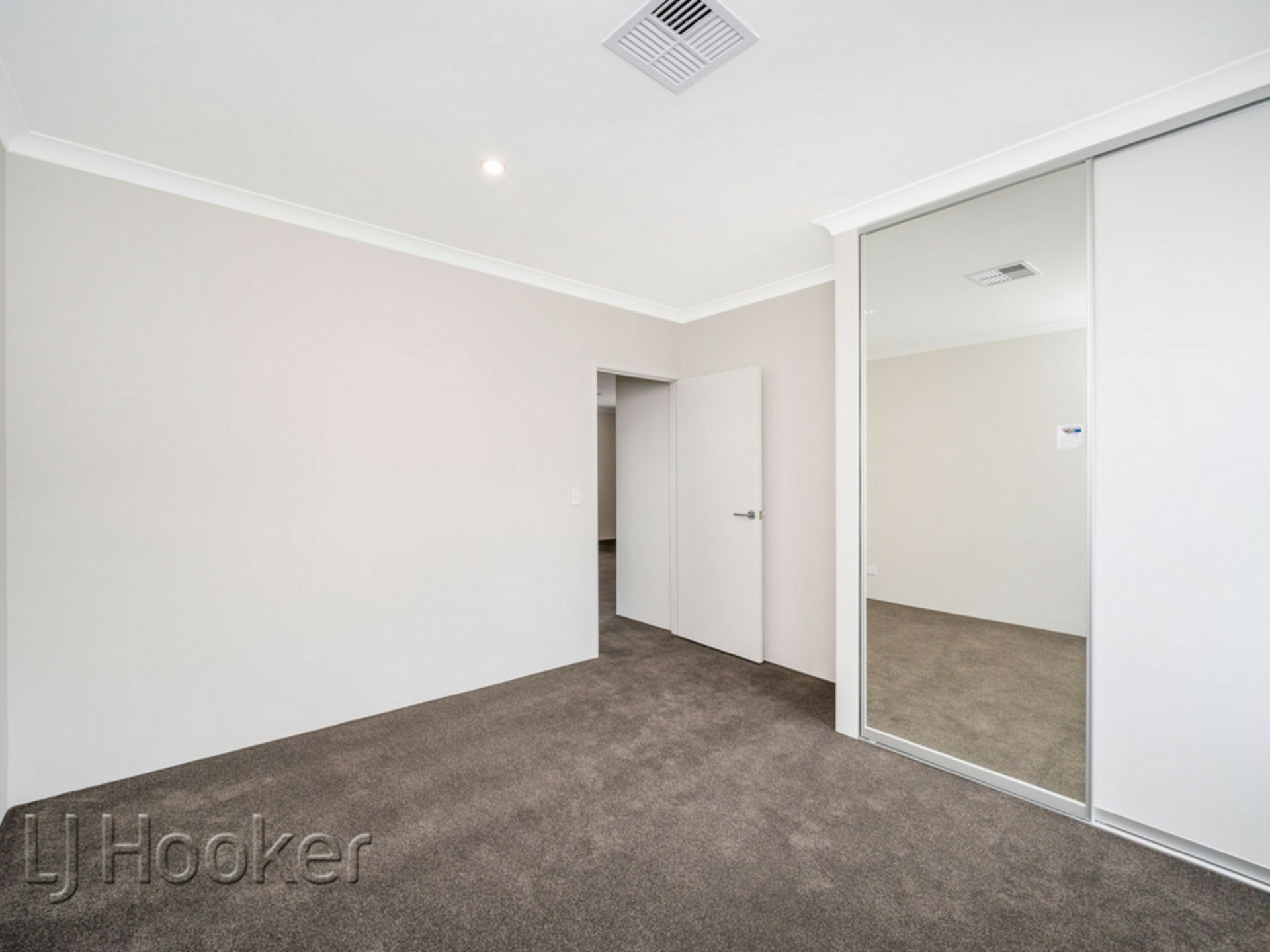 2/87 Fitzroy Road, RIVERVALE