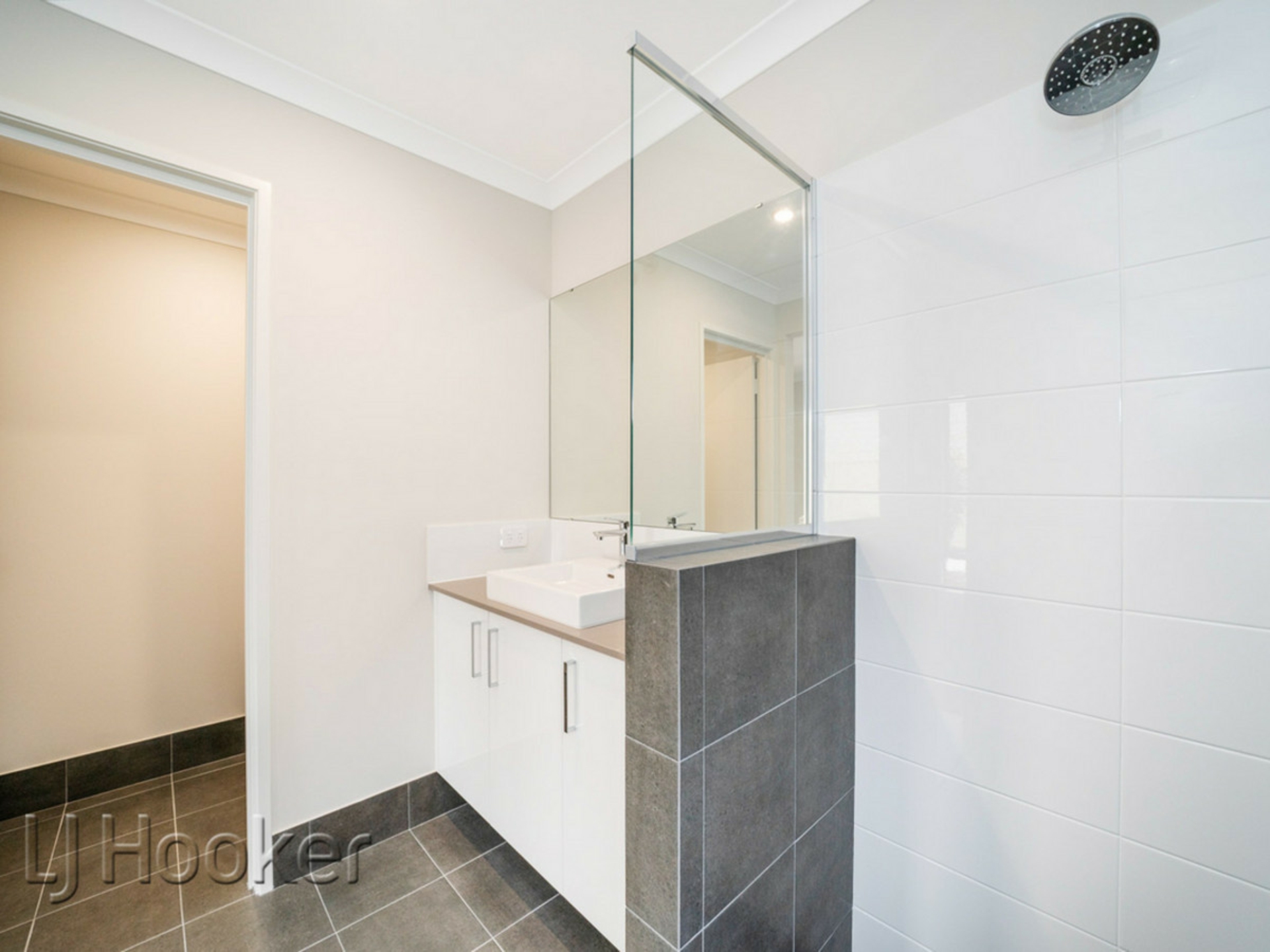 2/87 Fitzroy Road, RIVERVALE