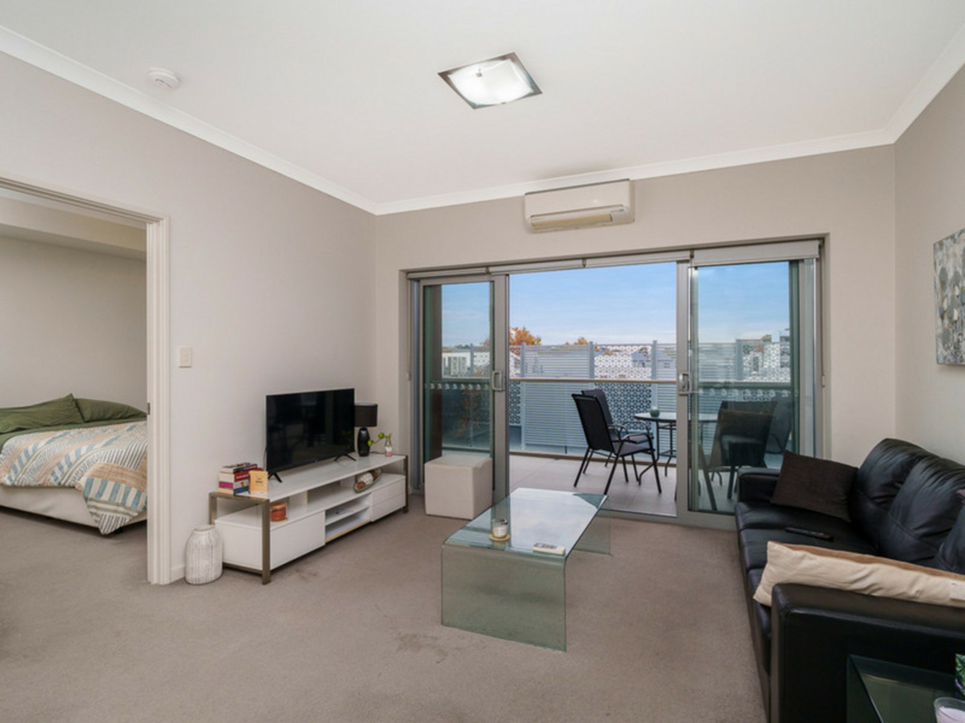 22/180 Stirling Street, PERTH