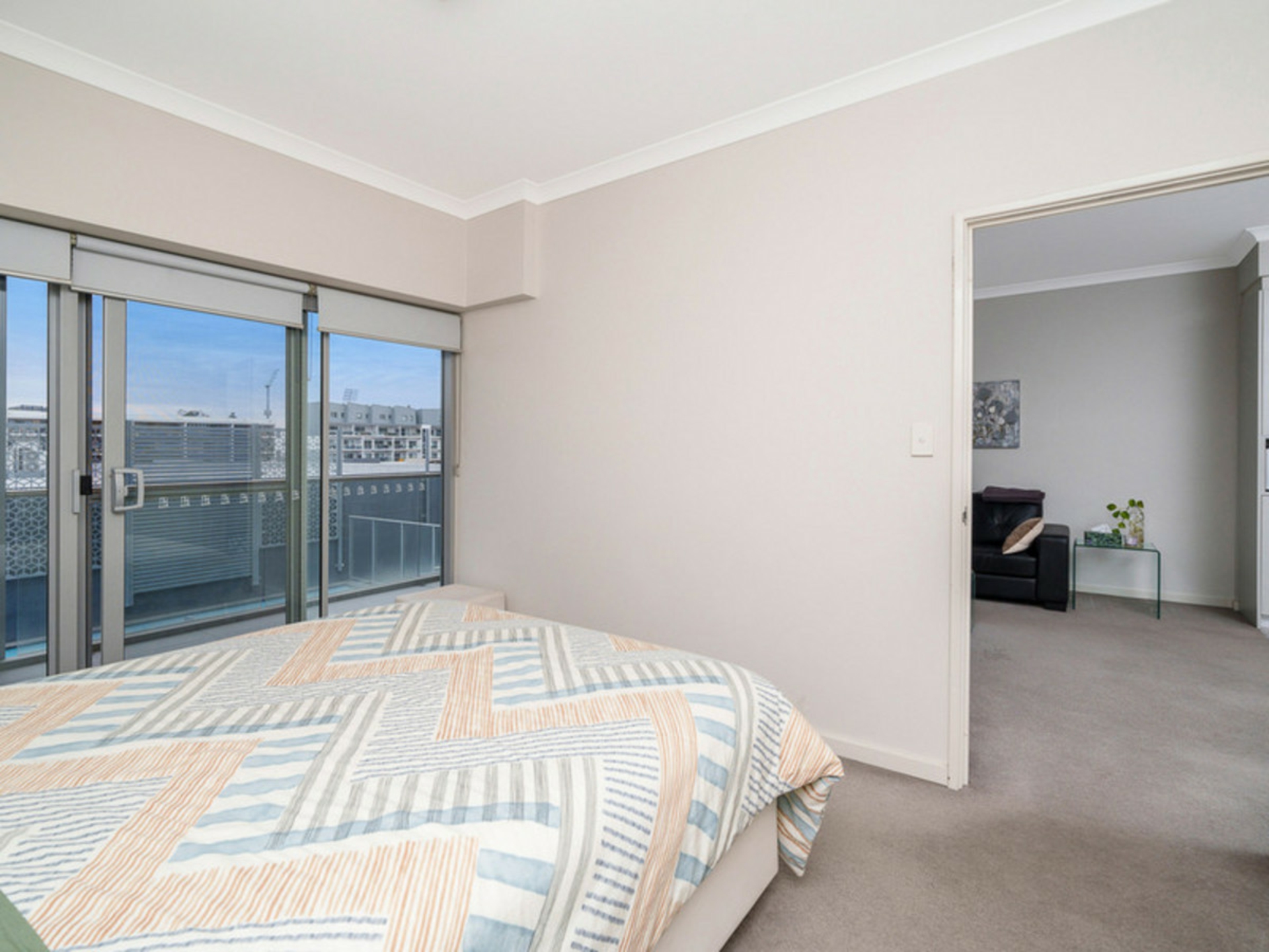 22/180 Stirling Street, PERTH