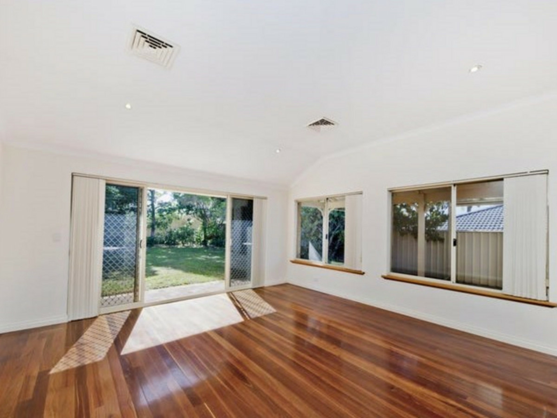 49 Tuart Street, YOKINE