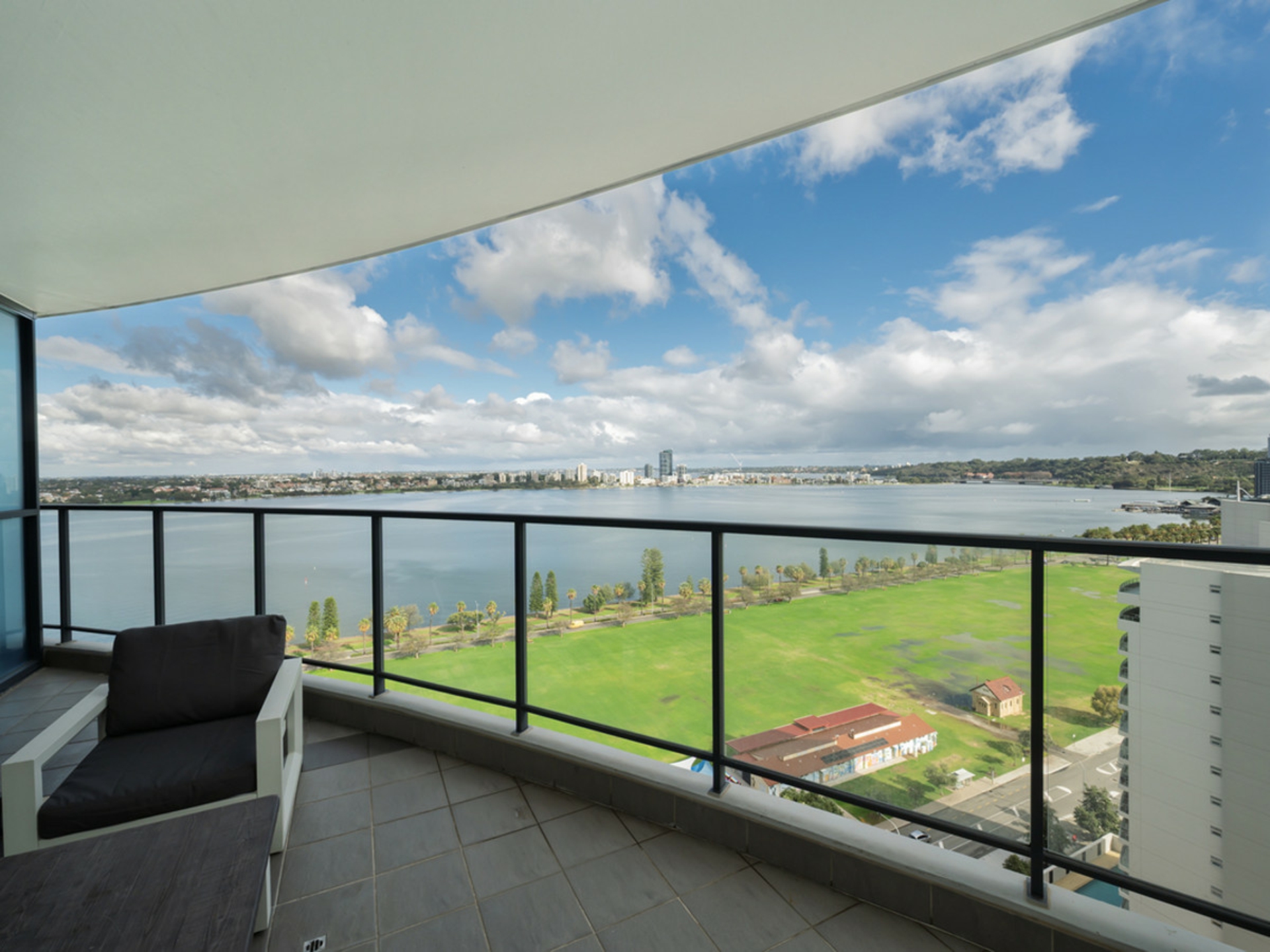 65/98 Terrace Road, EAST PERTH