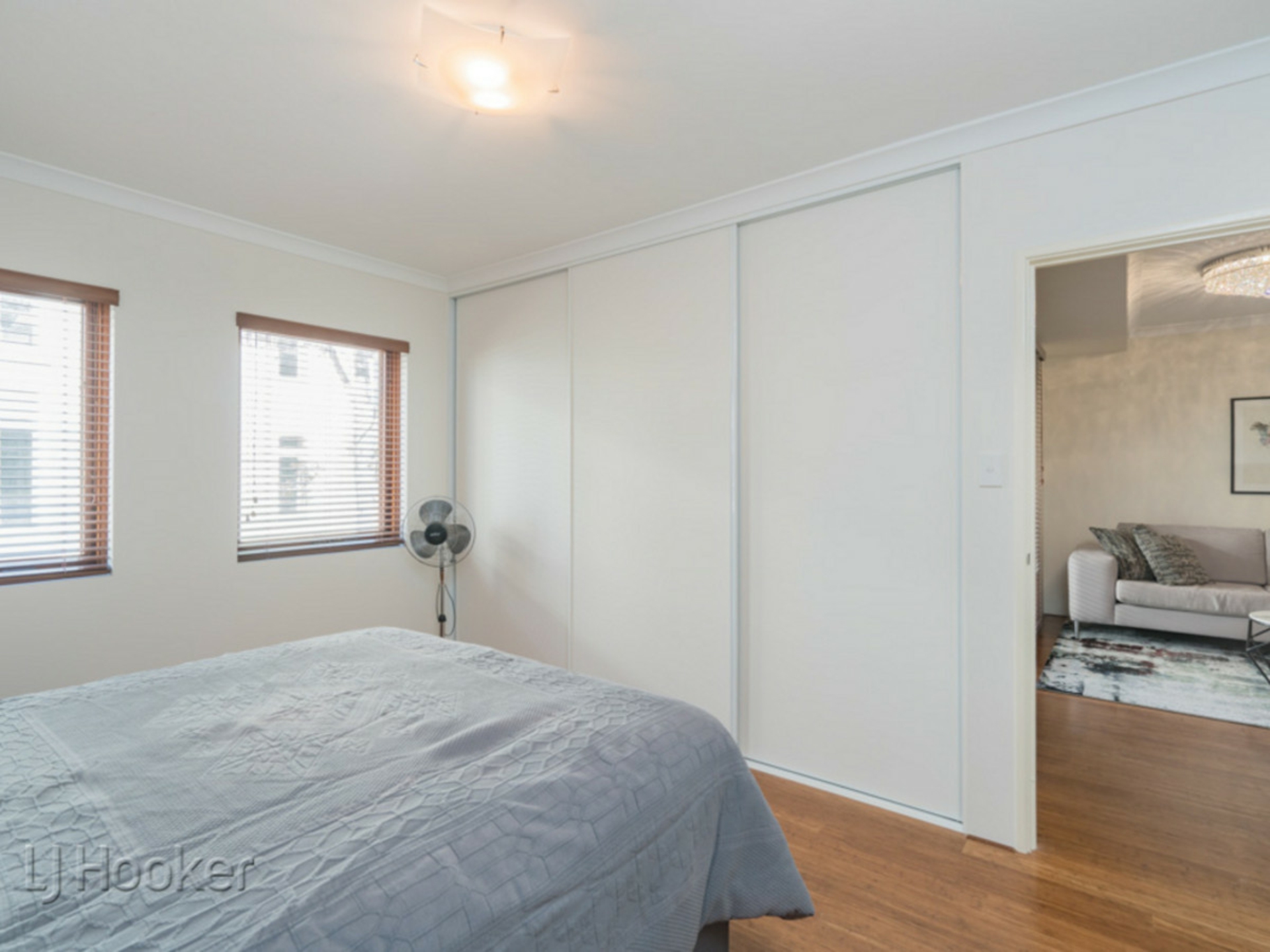5/150 Stirling Street, PERTH