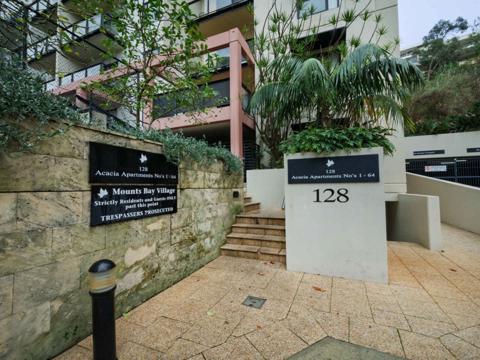 34/128 Mounts Bay Road, PERTH