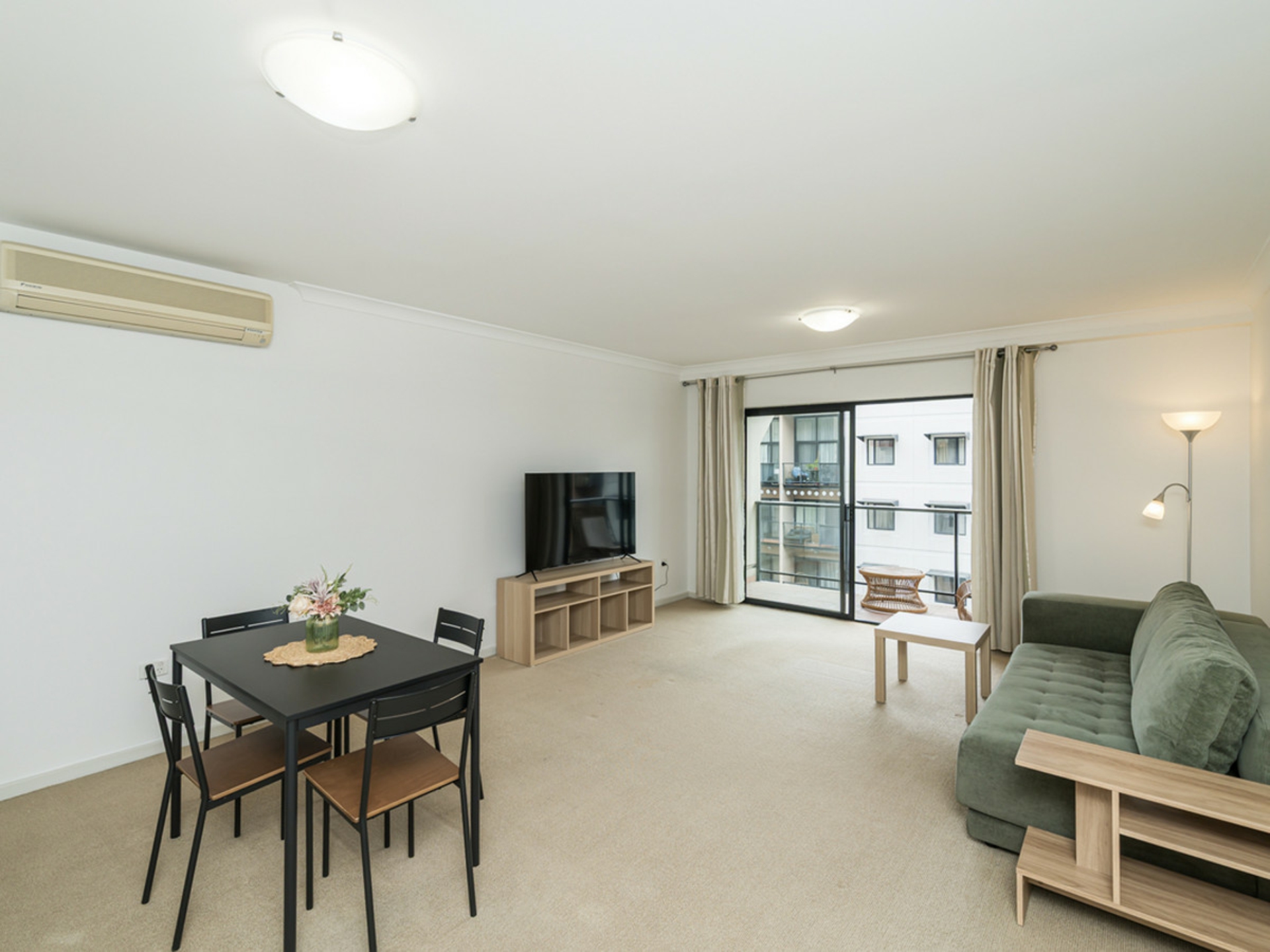 34/128 Mounts Bay Road, PERTH
