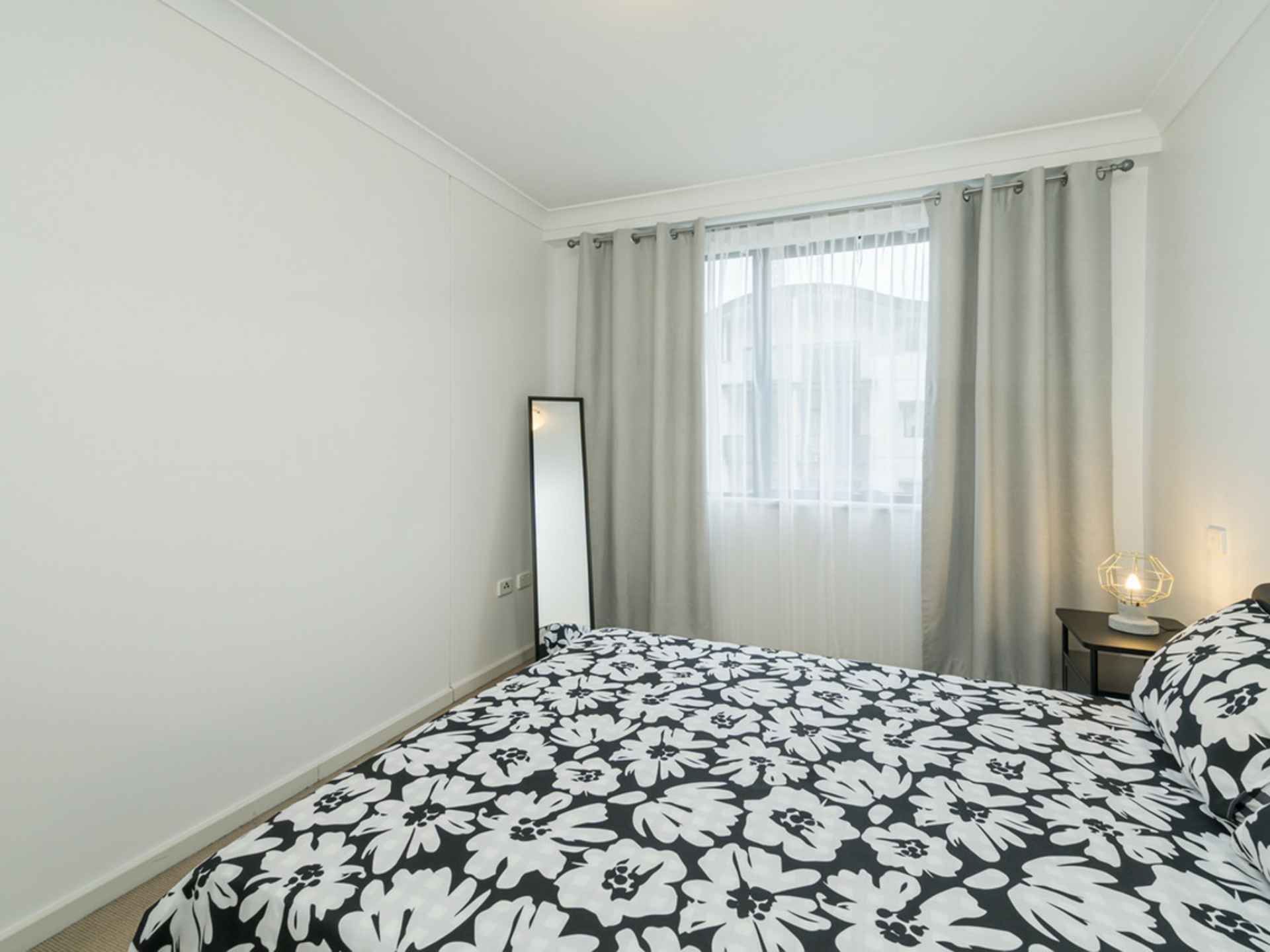 34/128 Mounts Bay Road, PERTH