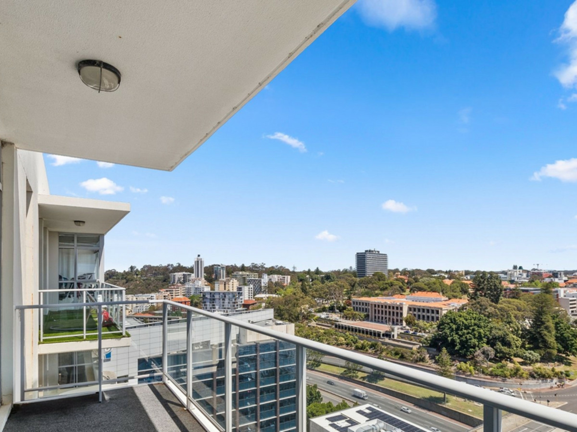129/996 Hay Street, PERTH
