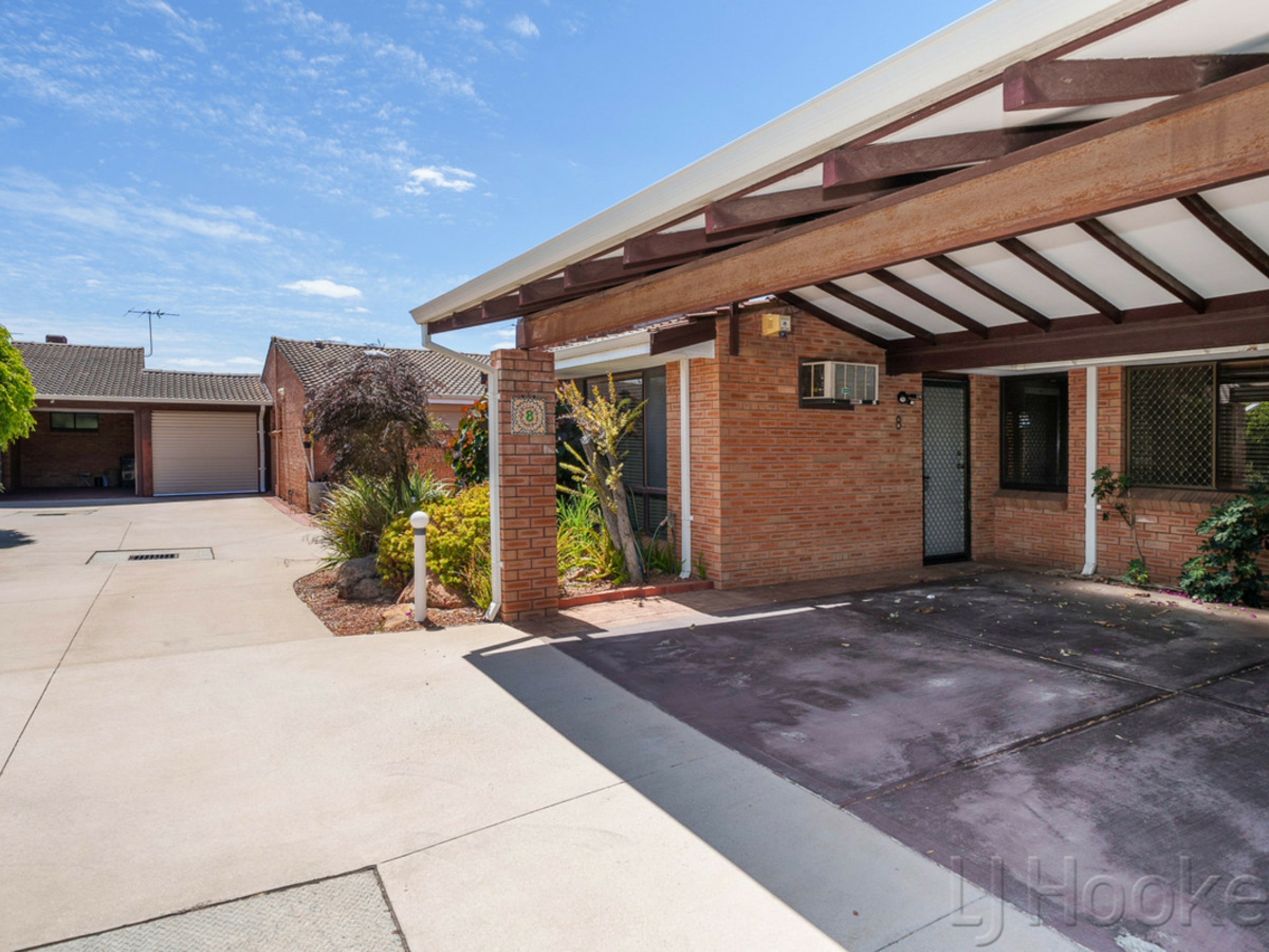 8/306 Grand Promenade Dianella WA