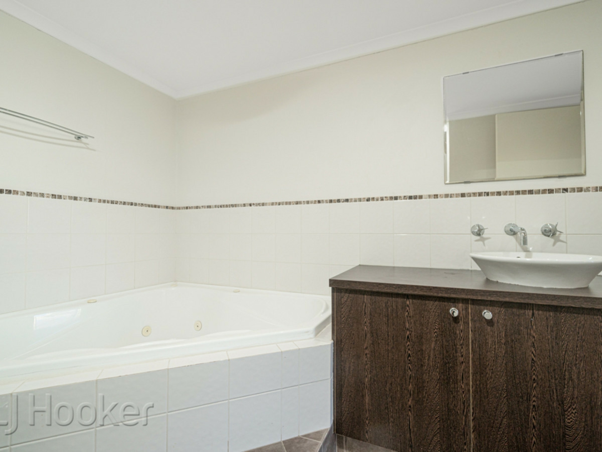 12 Boans Lane — photo 4 of 23