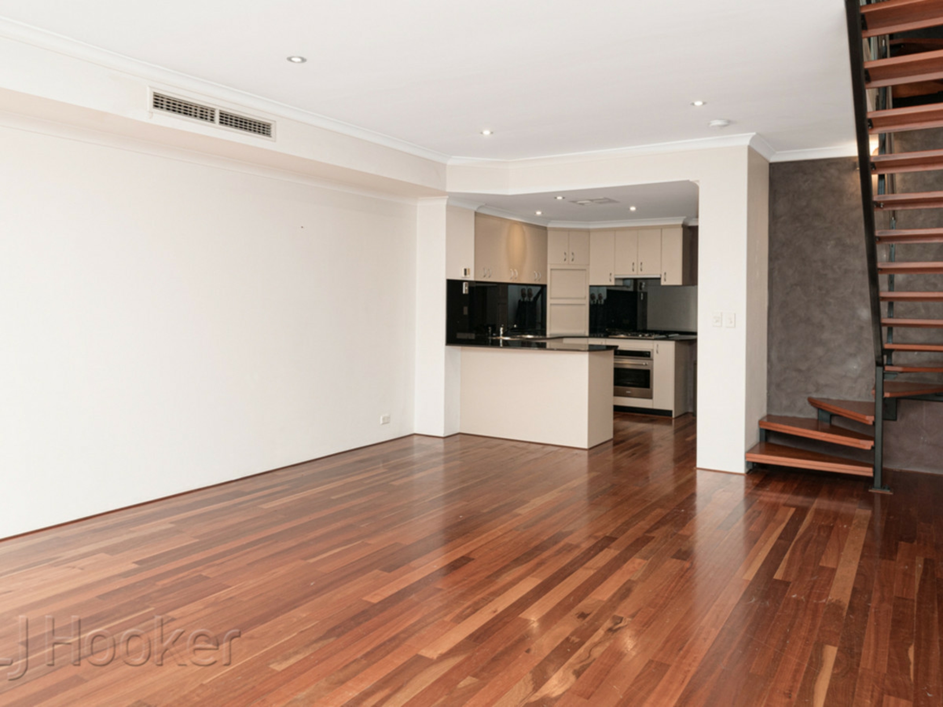 12 Boans Lane — photo 6 of 23