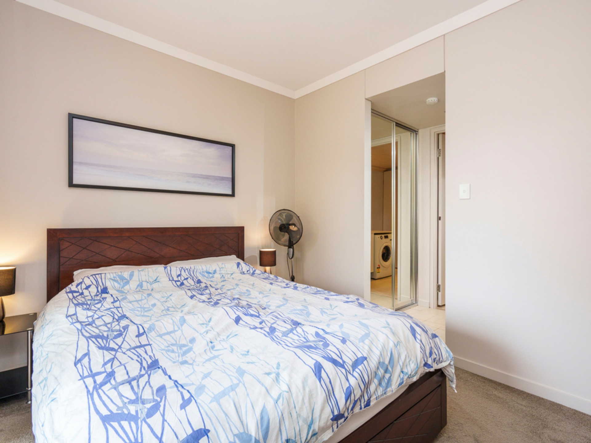 2/48-50 Outram Street — photo 12 of 21