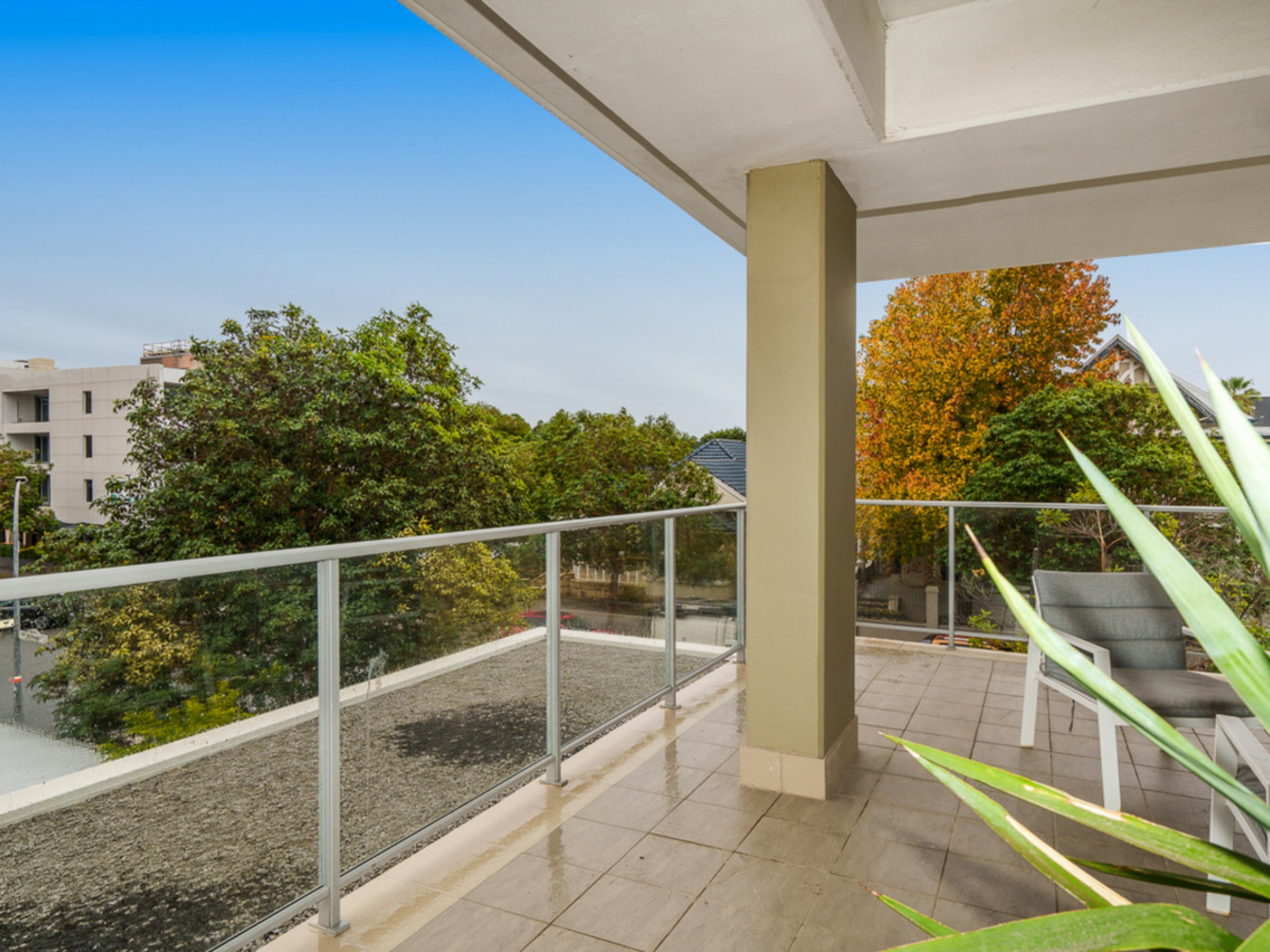 2/48-50 Outram Street — photo 21 of 21