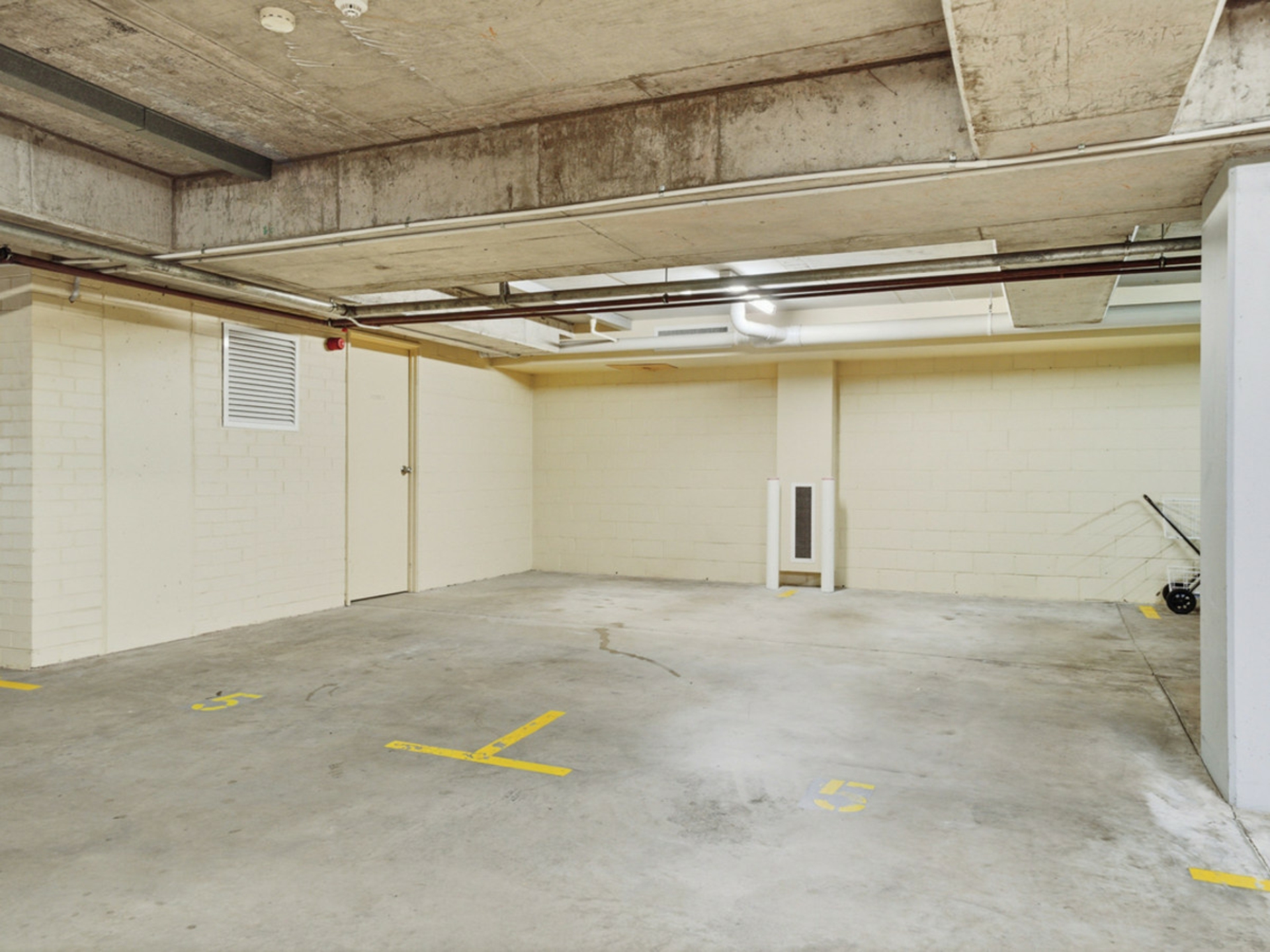 5/35 Haig Park Circle — photo 23 of 30