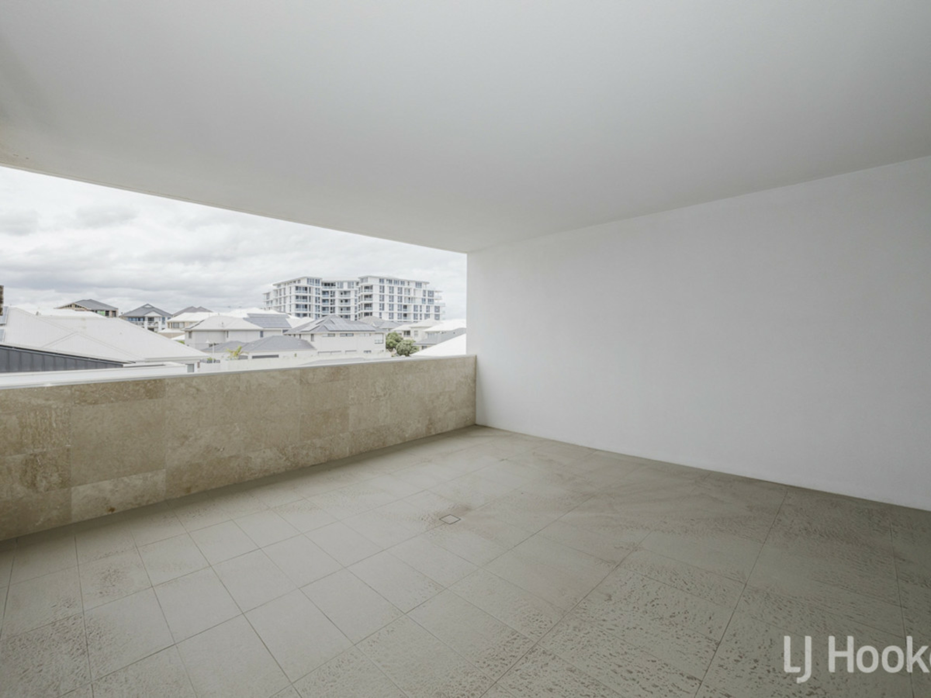 408/1 Bristol Lane Apartments (44) — photo 15 of 19