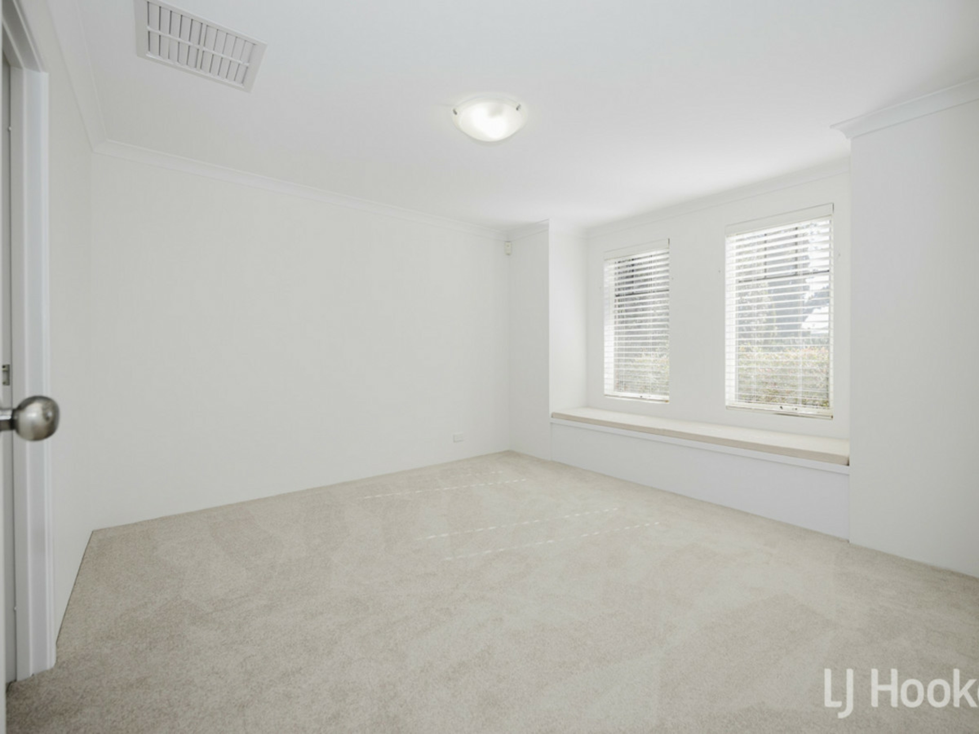 3 Durley Way — photo 5 of 27