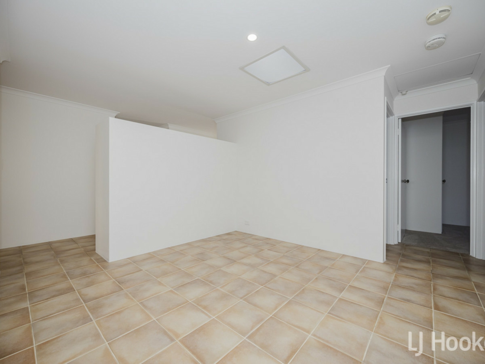 3 Durley Way — photo 8 of 27
