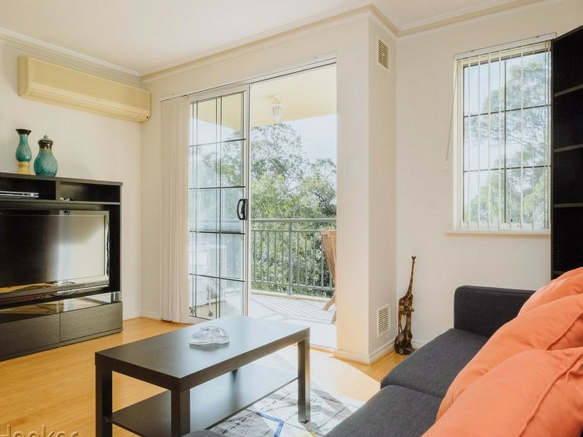 26/123 Wellington Street — photo 3 of 26