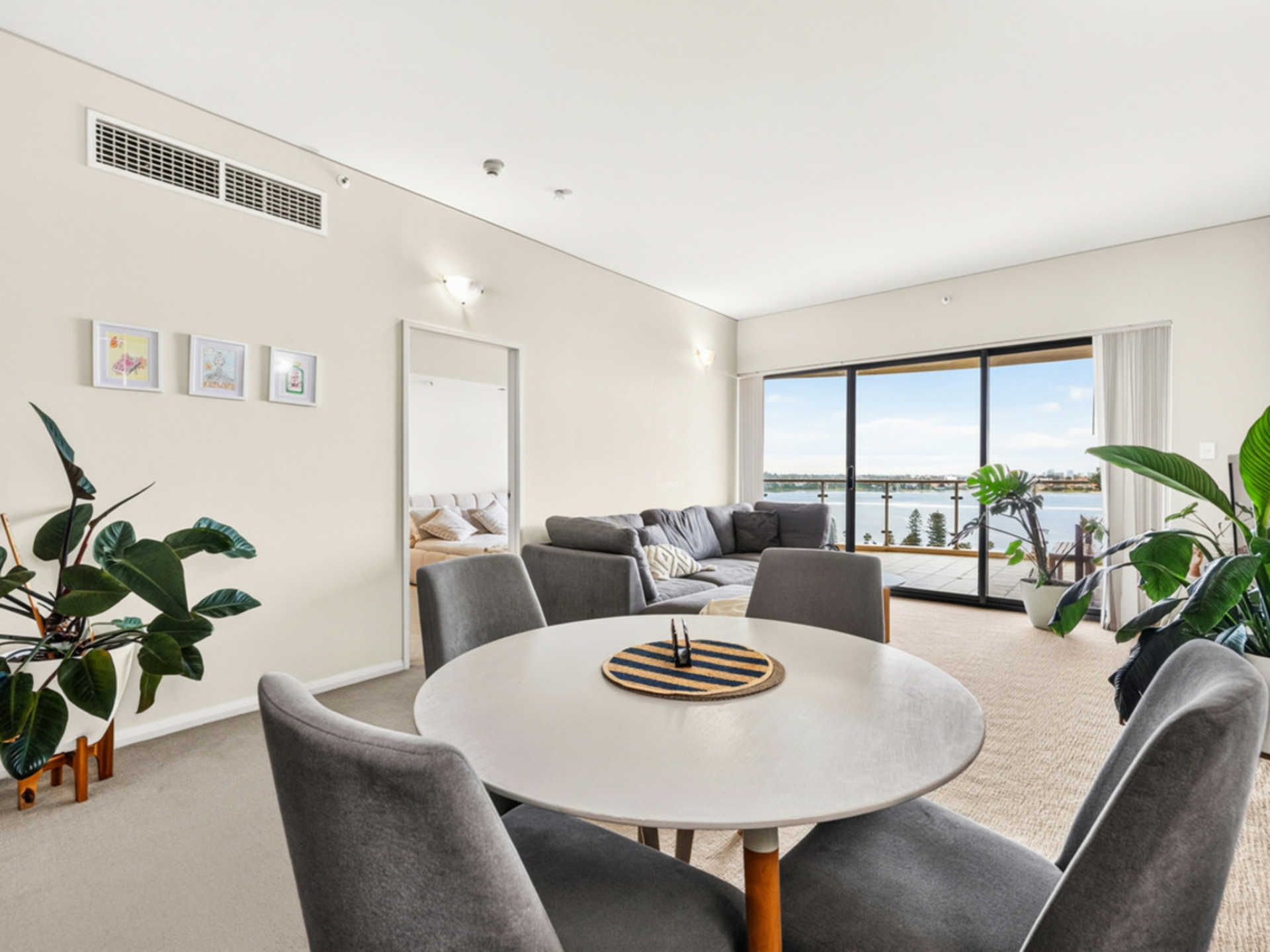 19/229 Adelaide Terrace — photo 7 of 28