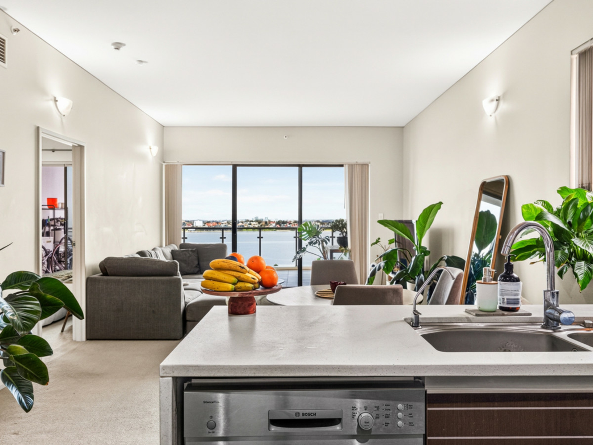 19/229 Adelaide Terrace — photo 9 of 28