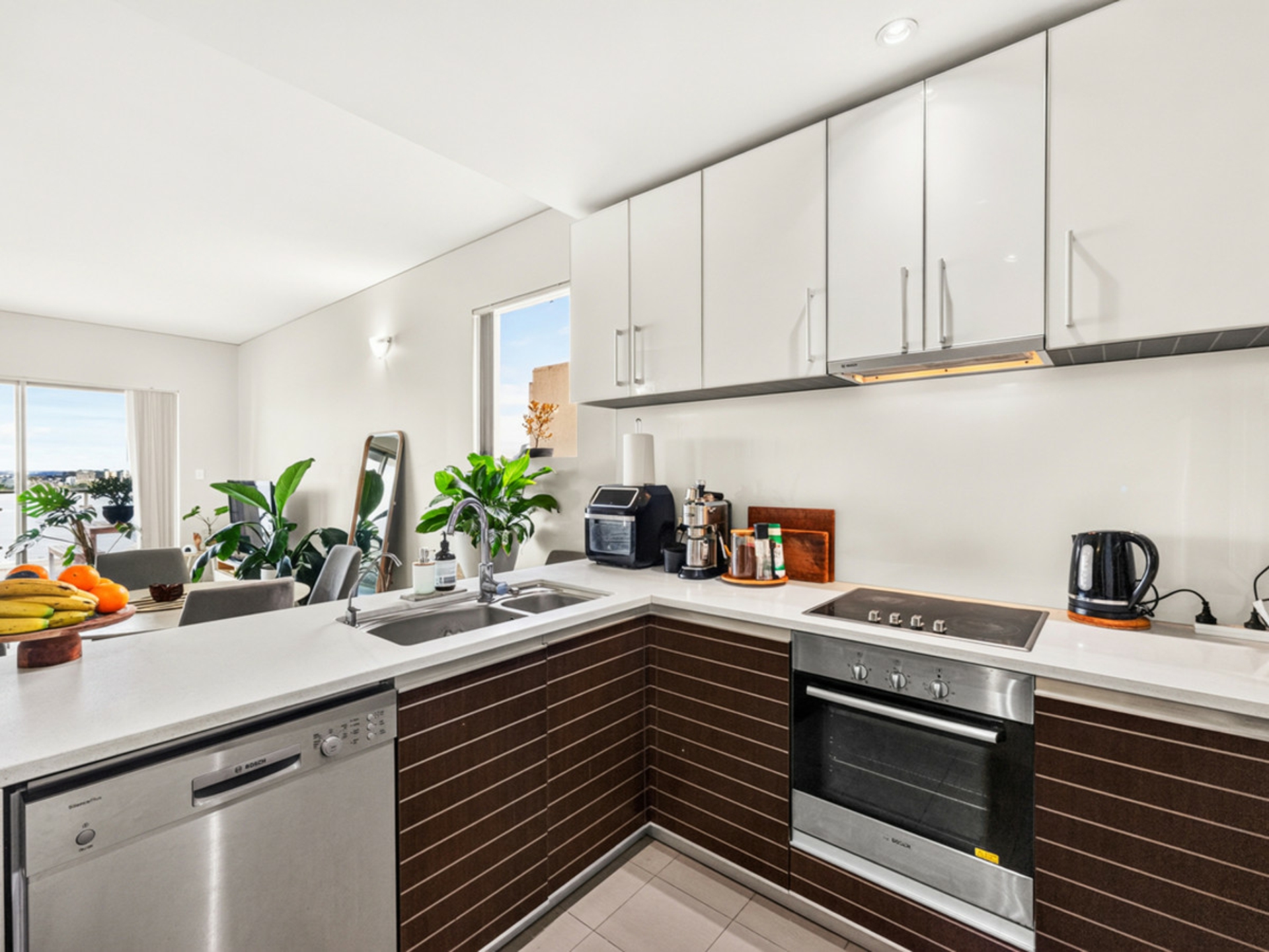 19/229 Adelaide Terrace — photo 10 of 28