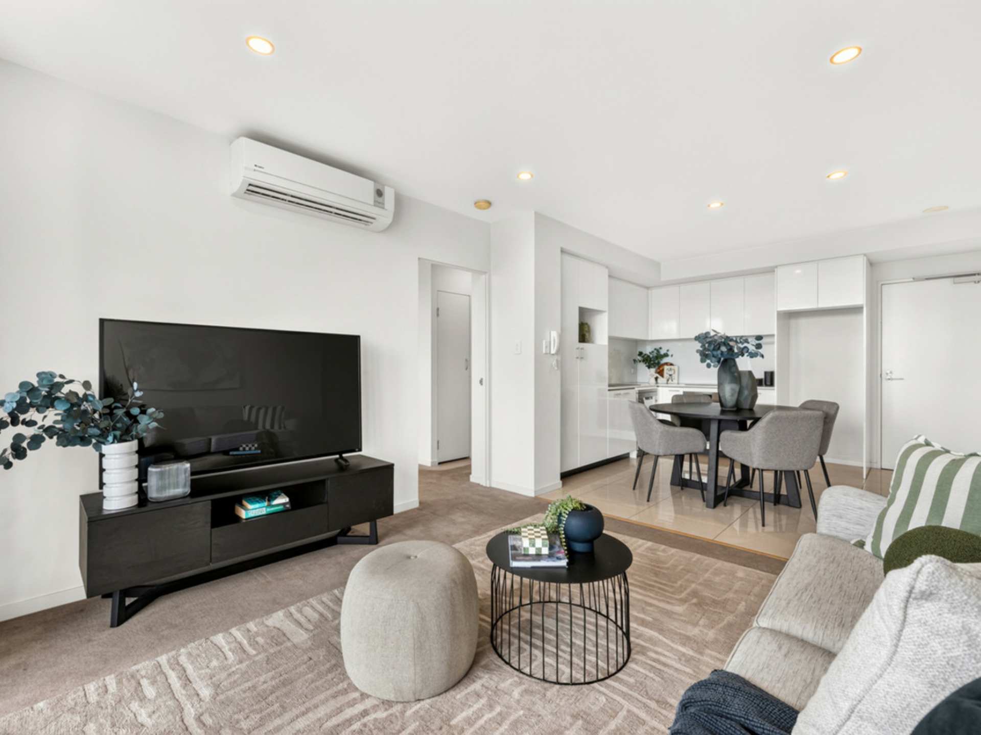 42/131 Harold Street — photo 4 of 24