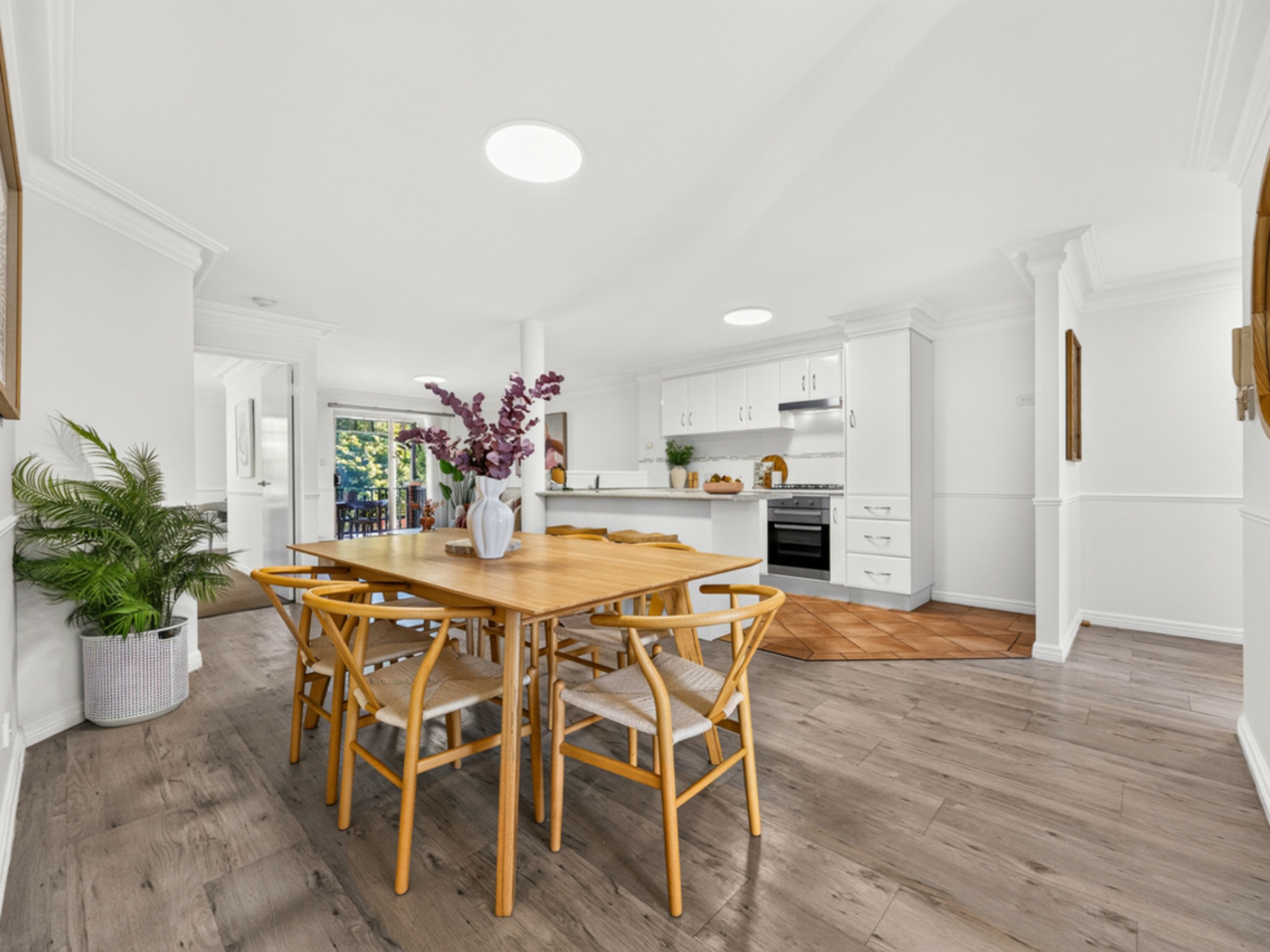 4/42 Bronte Street — photo 6 of 28