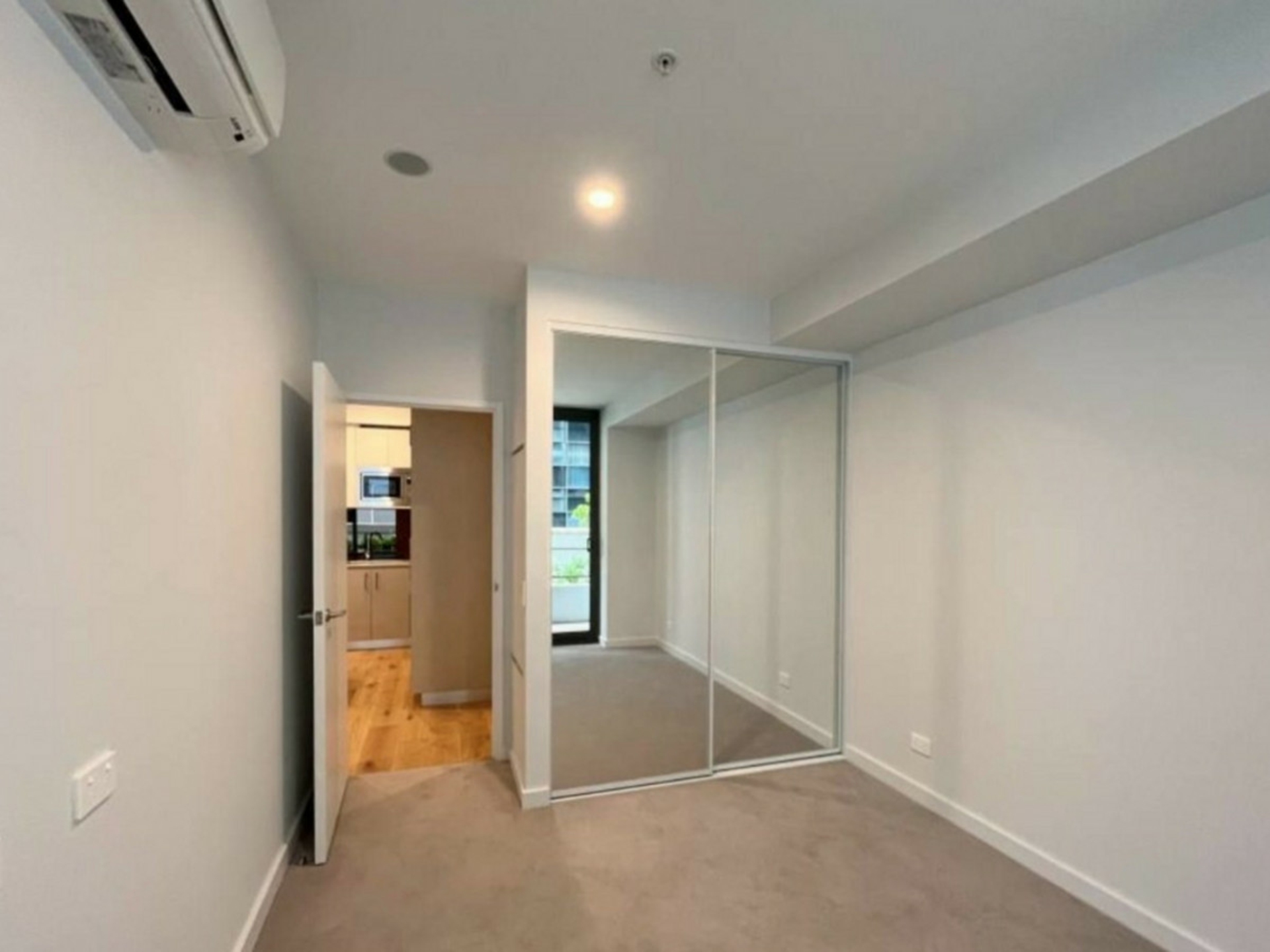 507/380 Murray Street — photo 3 of 5